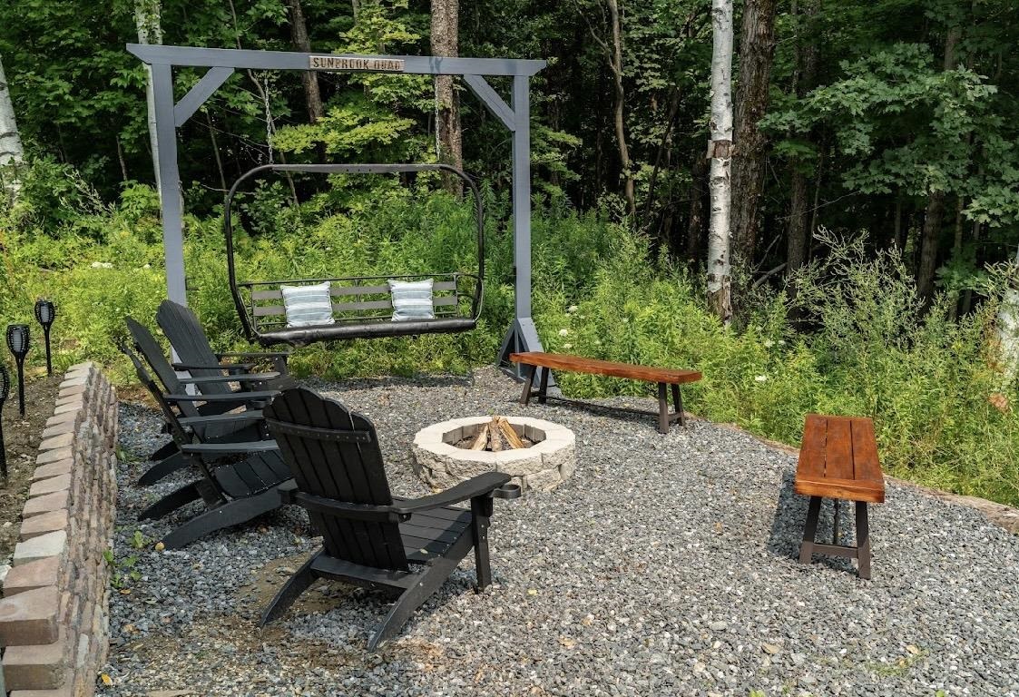 12 Encore Place Property Photo 35