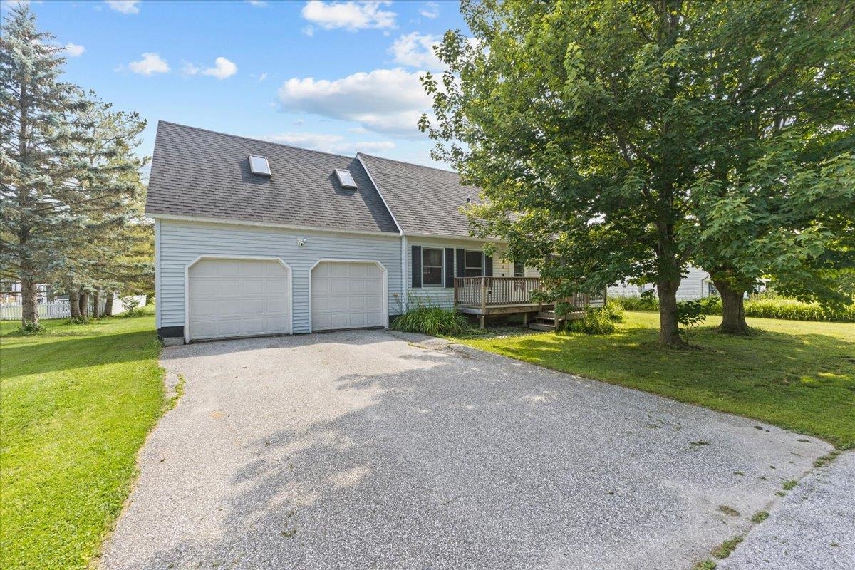 6 Guyette Circle Property Photo 1