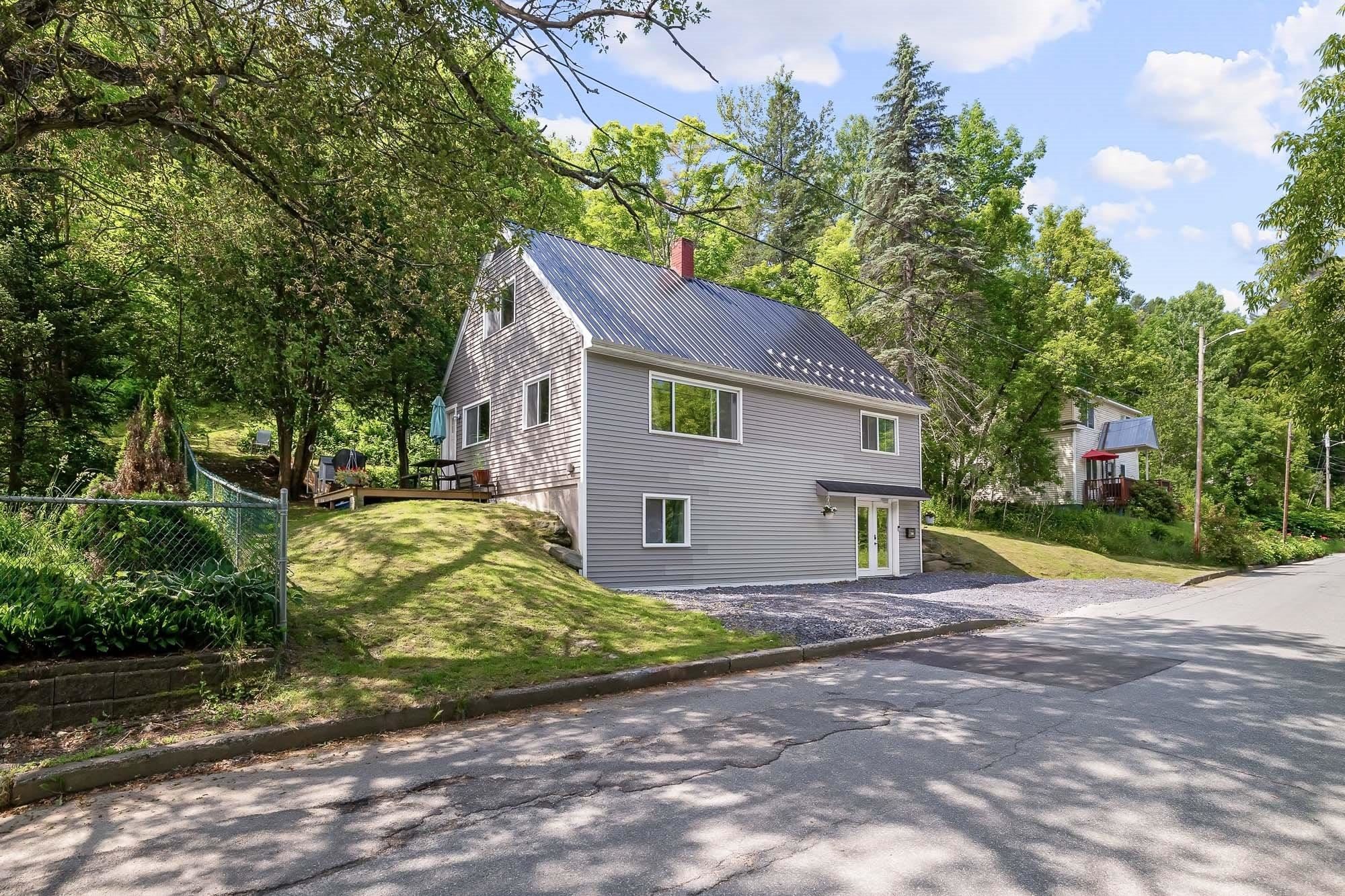 280 Lafayette Street Property Photo 1