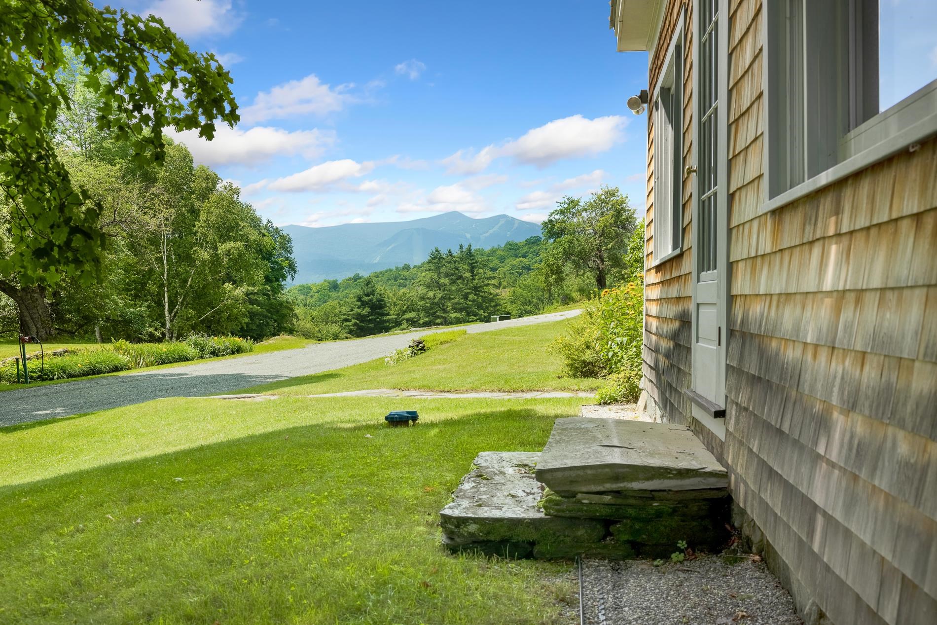 1279 Old Bridgewater Hill Road Property Photo 11