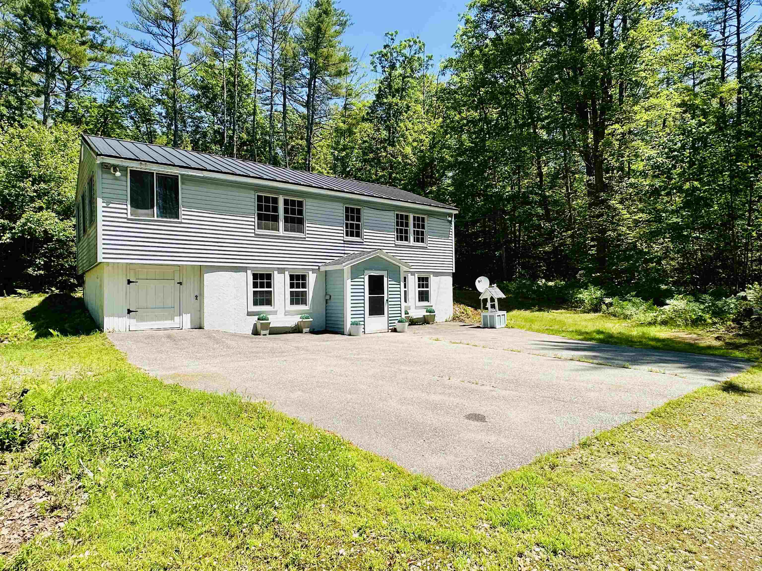 418 N Ashland Road Property Photo 1