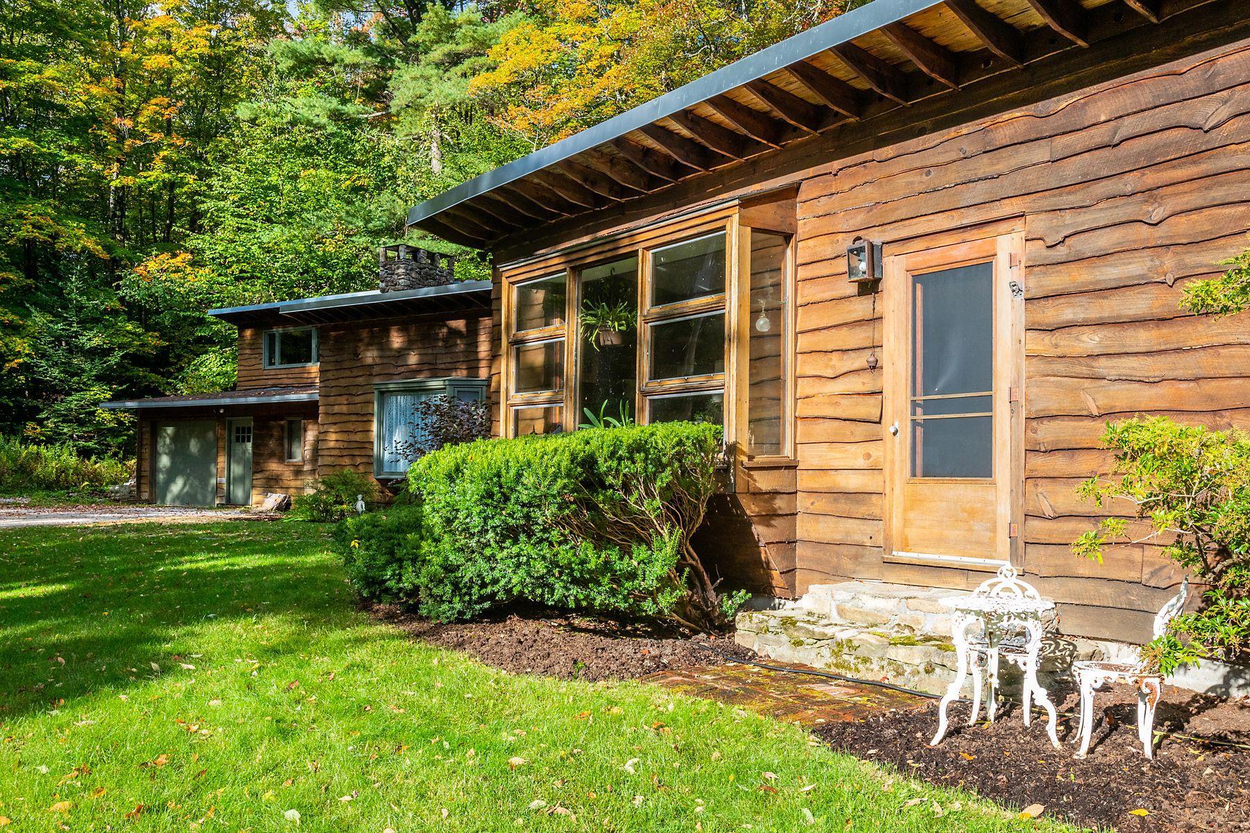 2588 Vermont Route 11 Property Photo 3