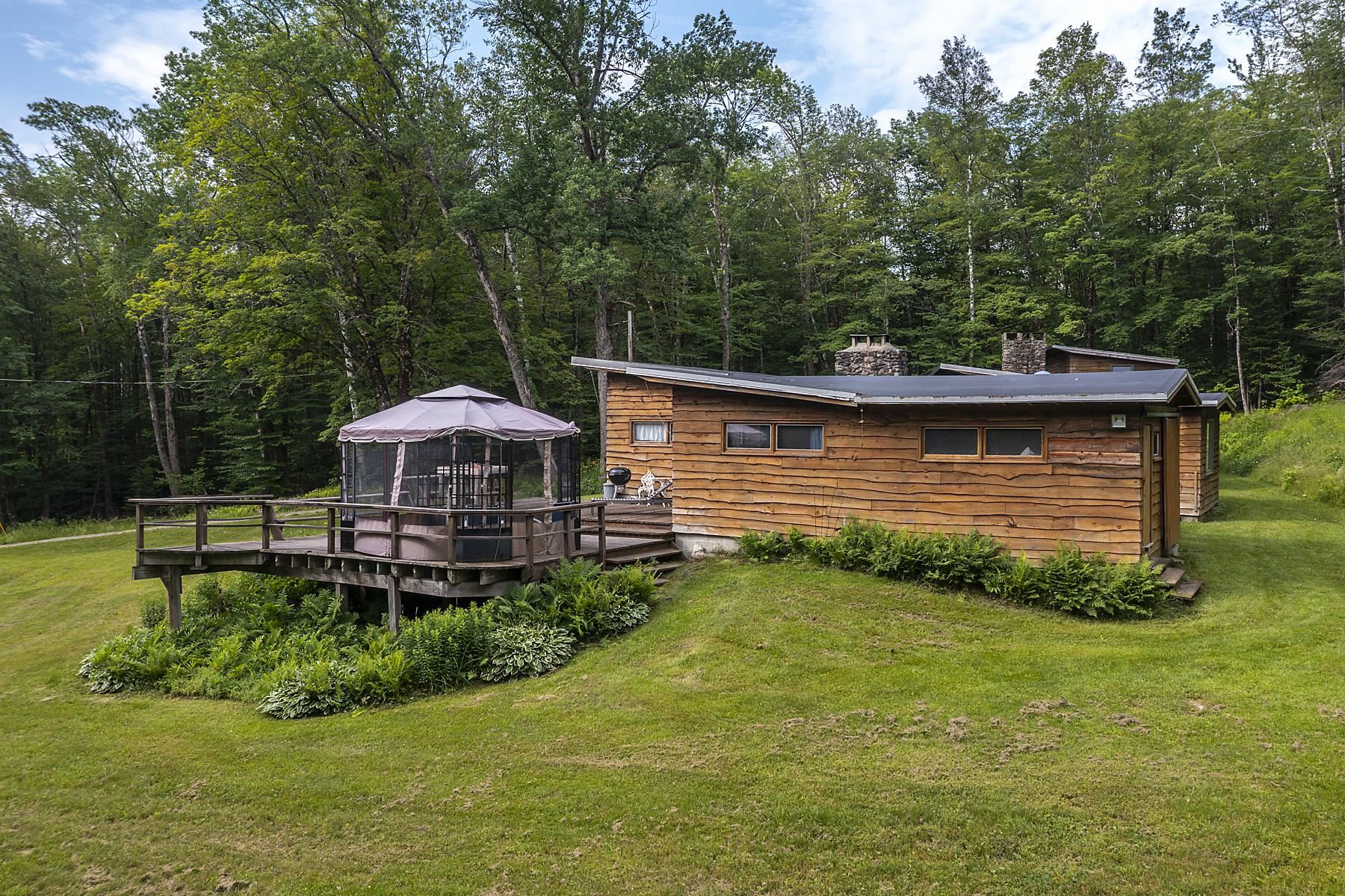 2588 Vermont Route 11 Property Photo 5