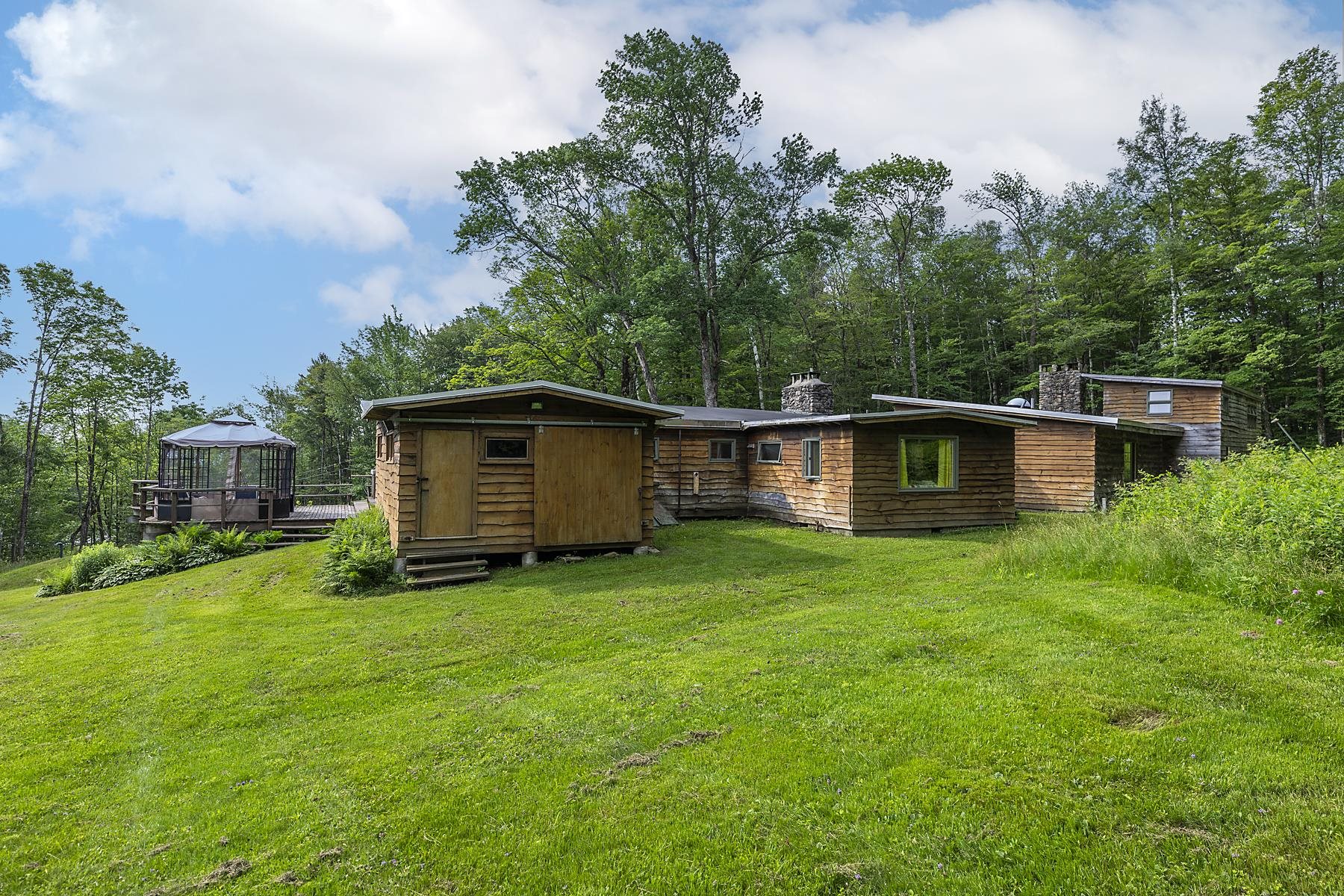 2588 Vermont Route 11 Property Photo 9