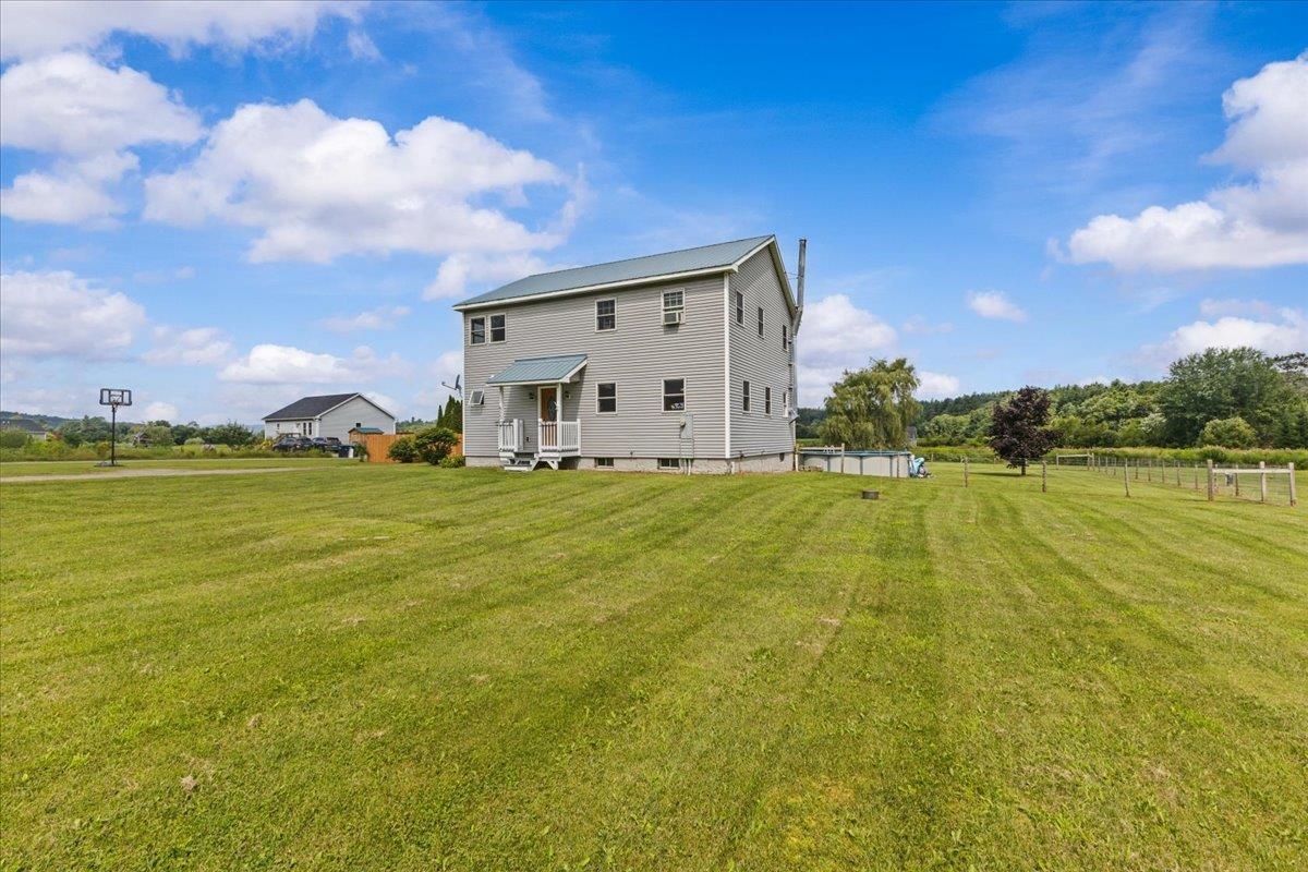 580 River Road