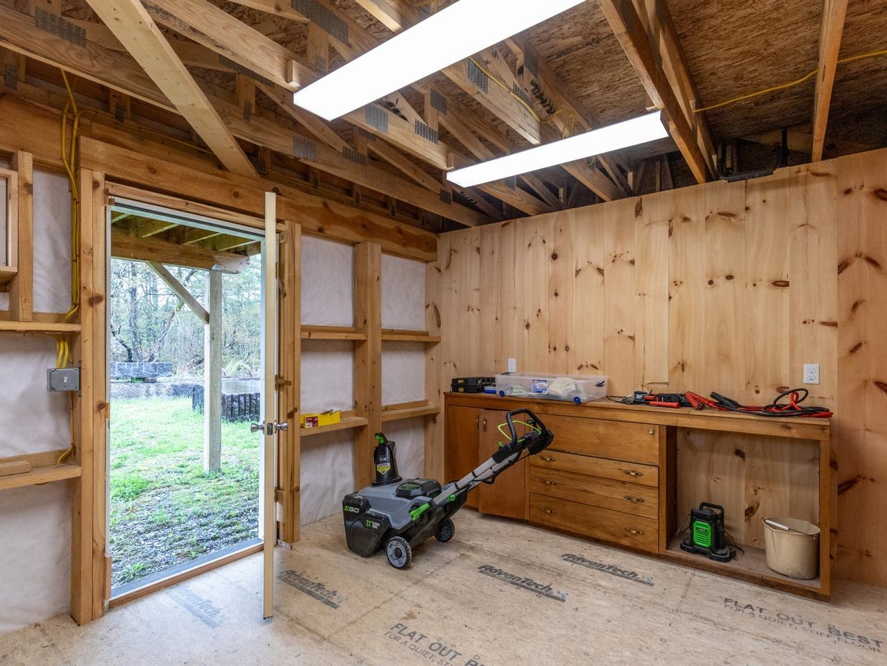 2427 Monument Hill Road Property Photo 49