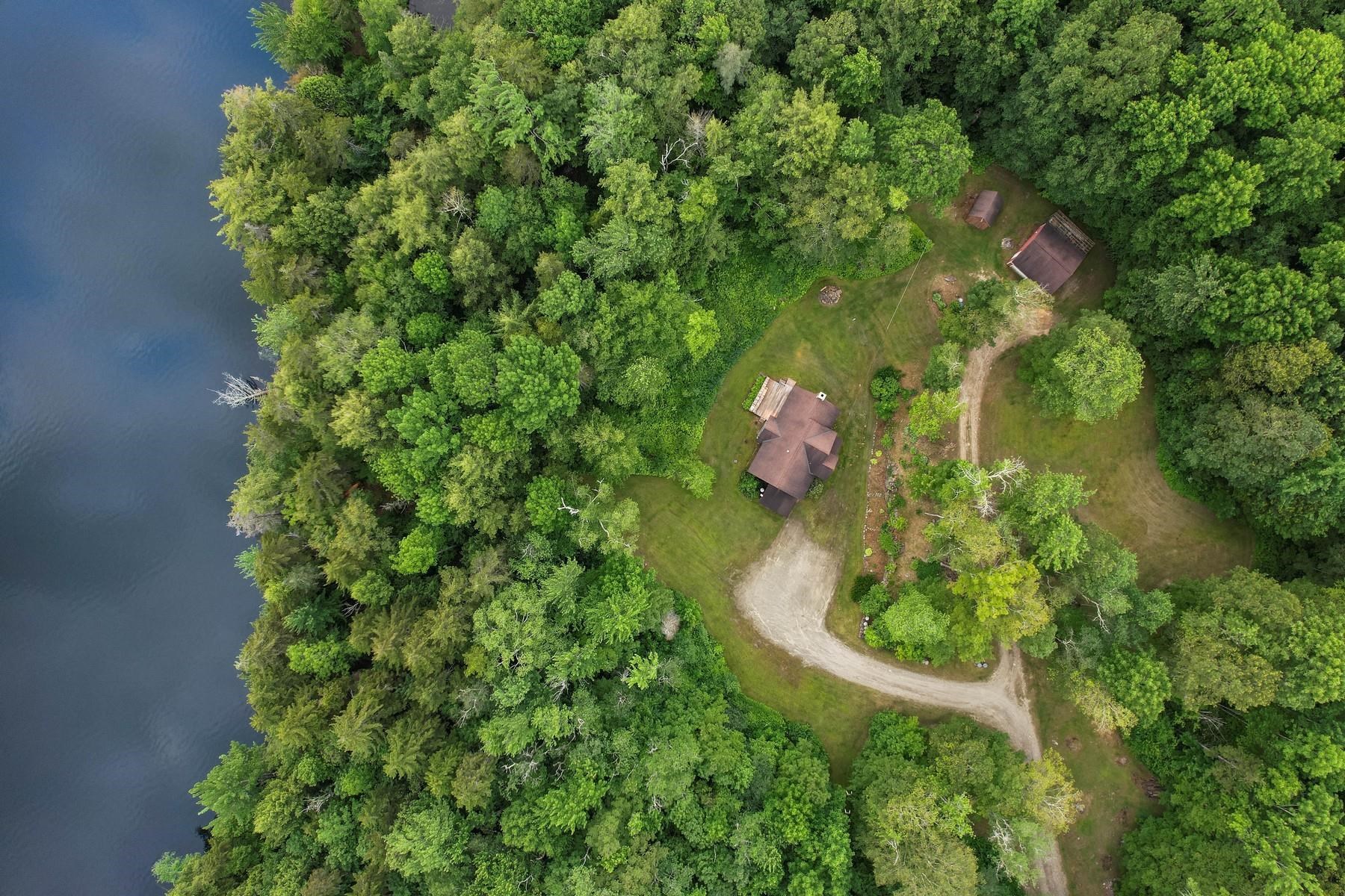 832 Us Route 100n Property Photo 6