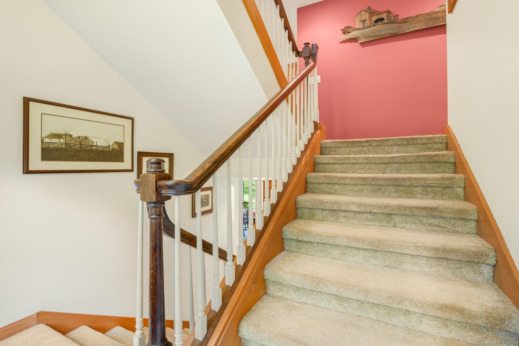 832 Us Route 100n Property Photo 25