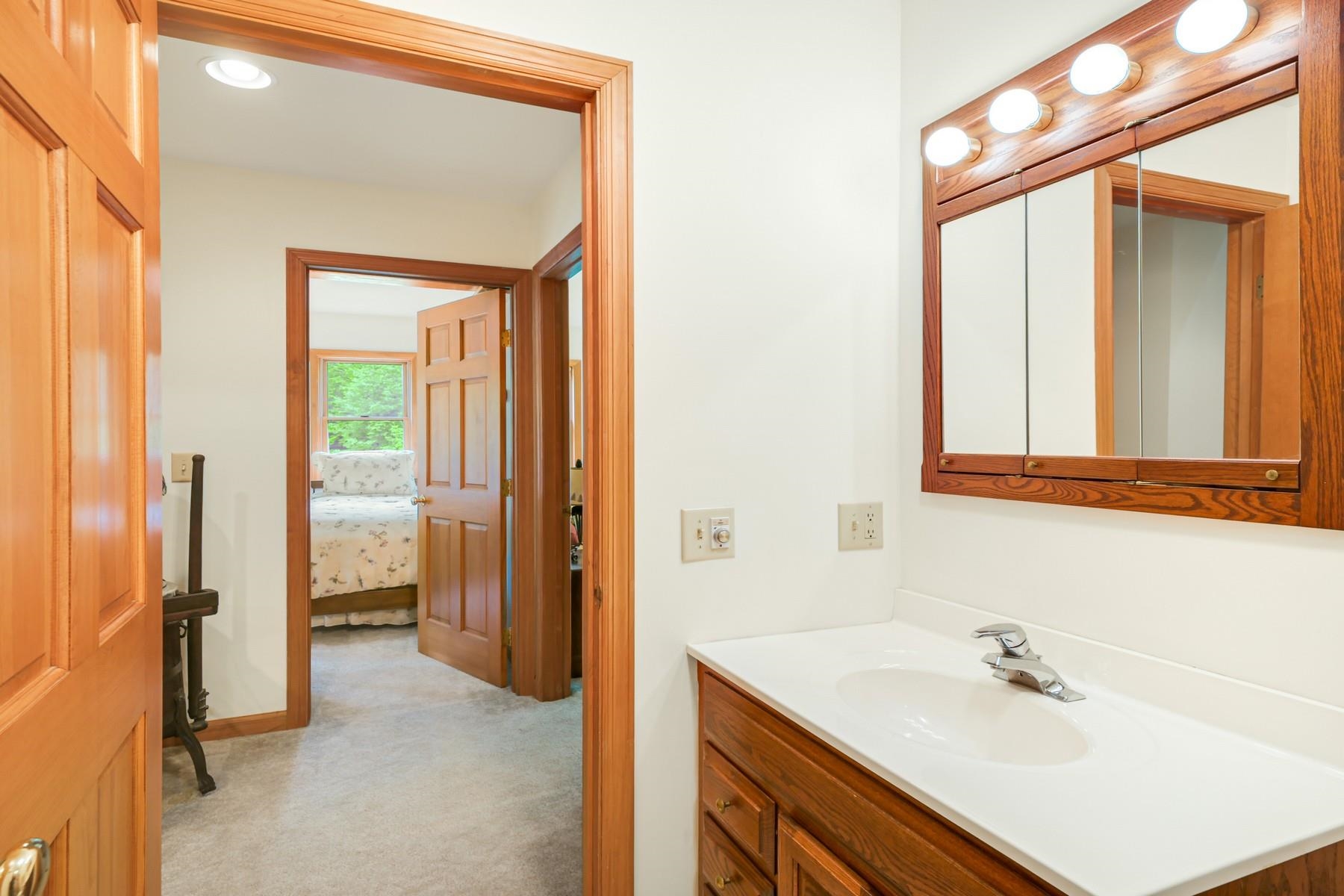 832 Us Route 100n Property Photo 36