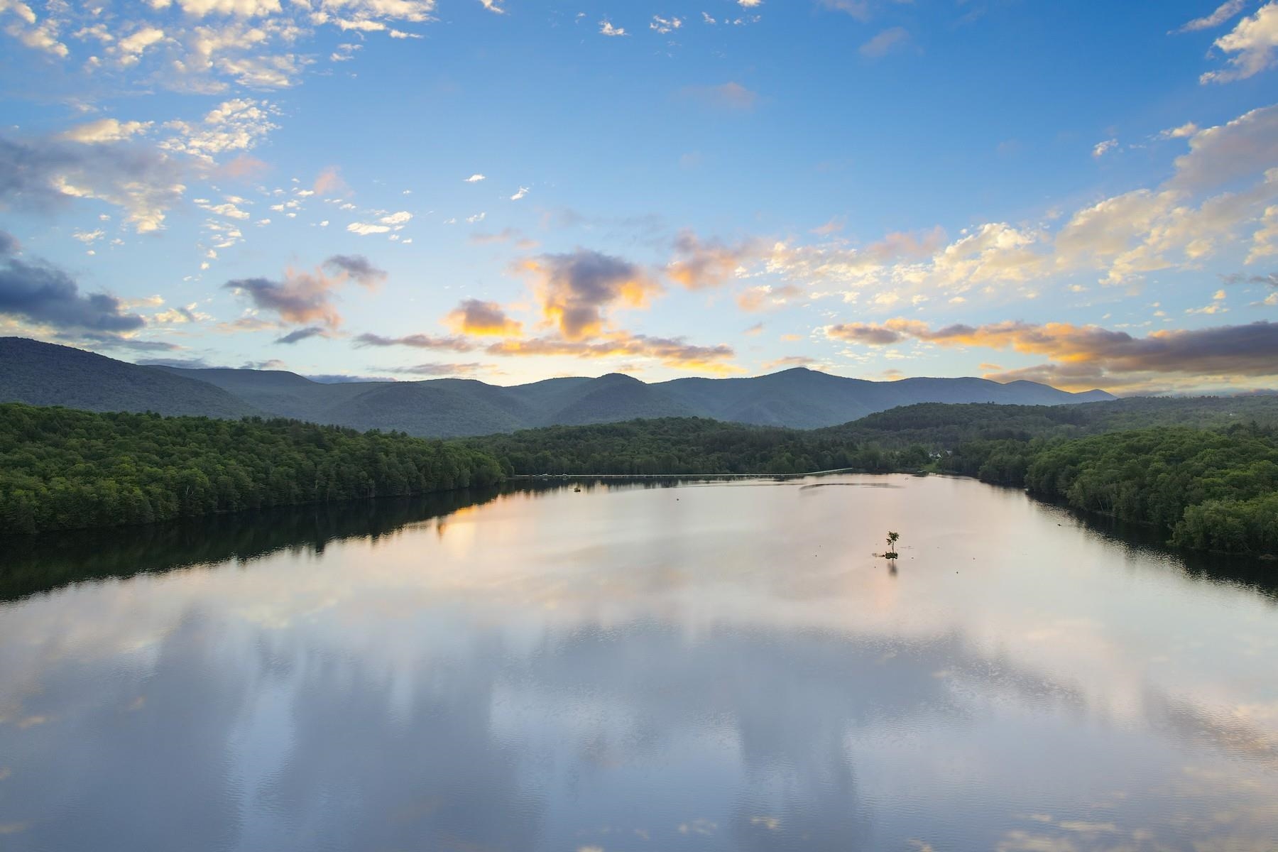 832 Us Route 100n Property Photo 50