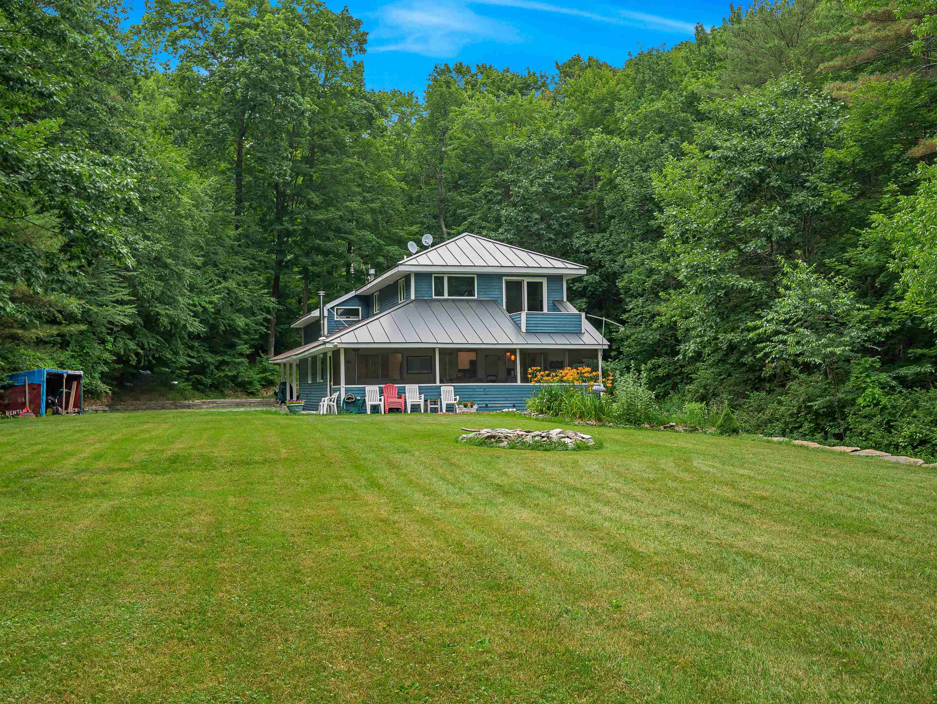 885 Cedar Mountain Road Property Photo 1