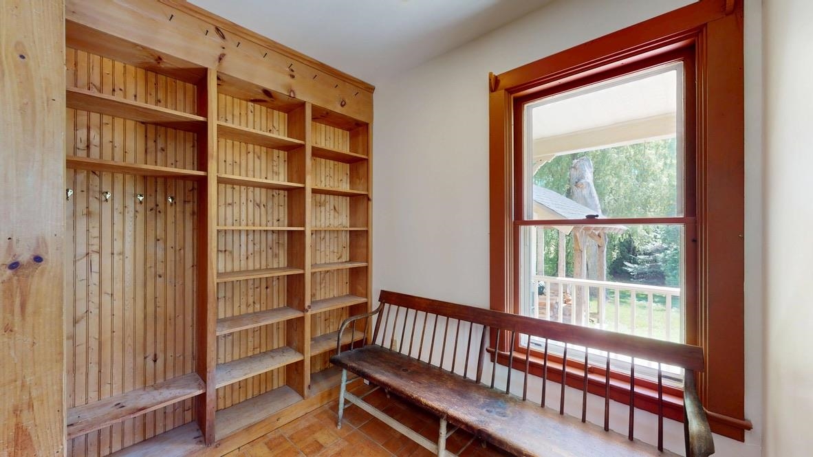 1104 Grandey Road Property Photo 21