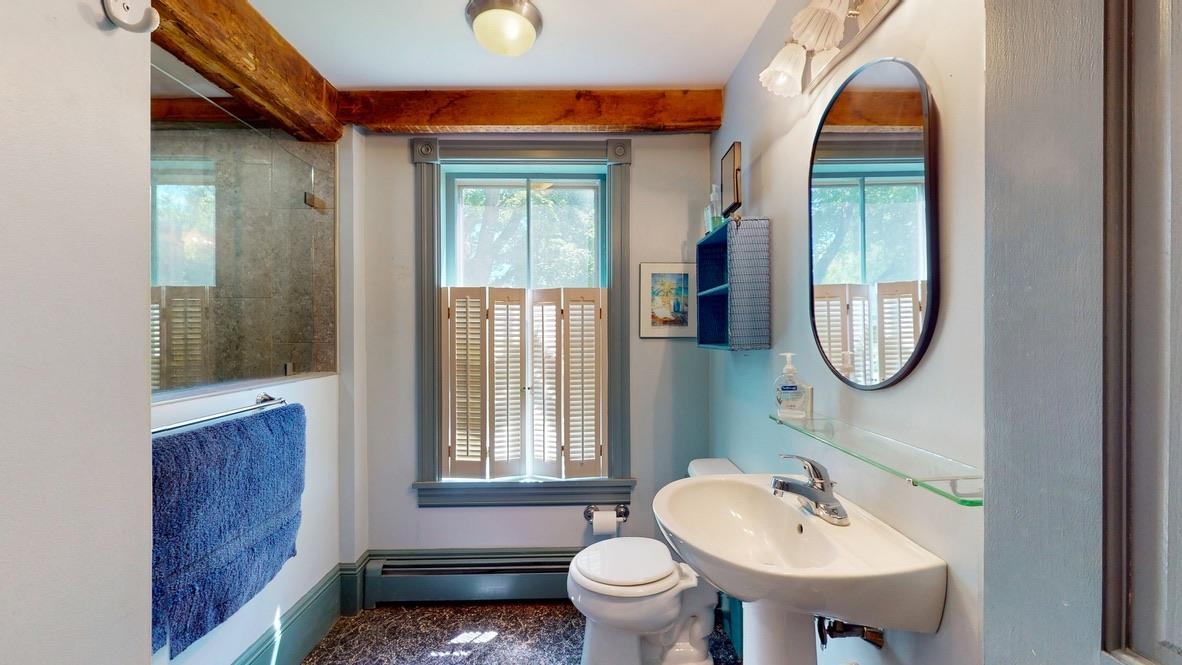 1104 Grandey Road Property Photo 45