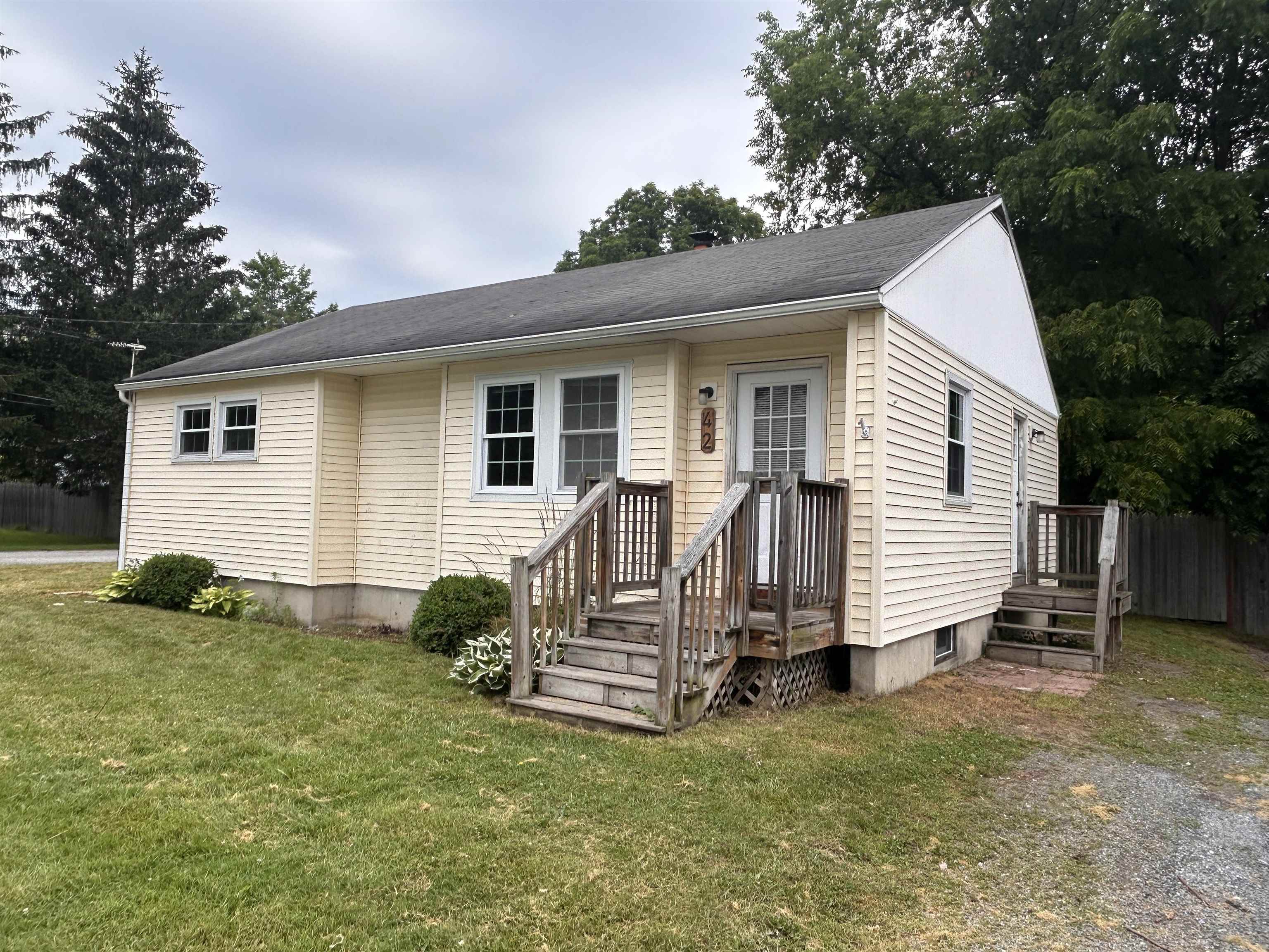 42 Colvin Avenue Property Photo 1