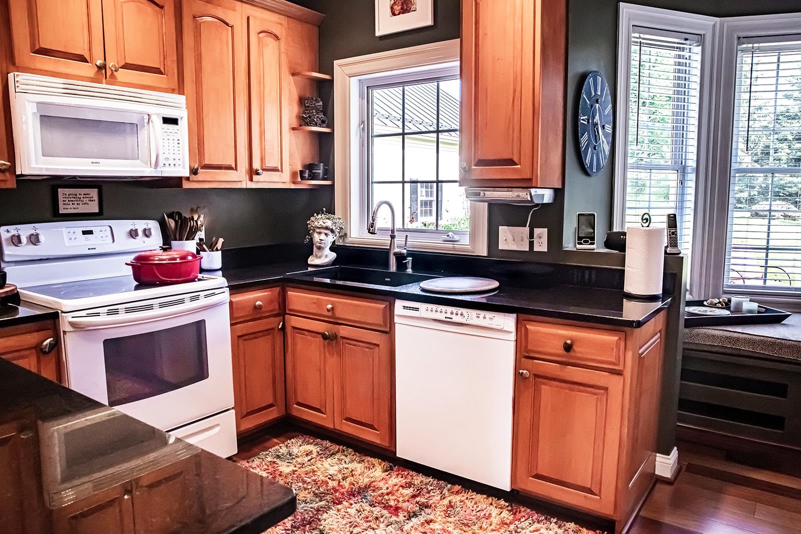 9 Tracy Road Property Photo 5