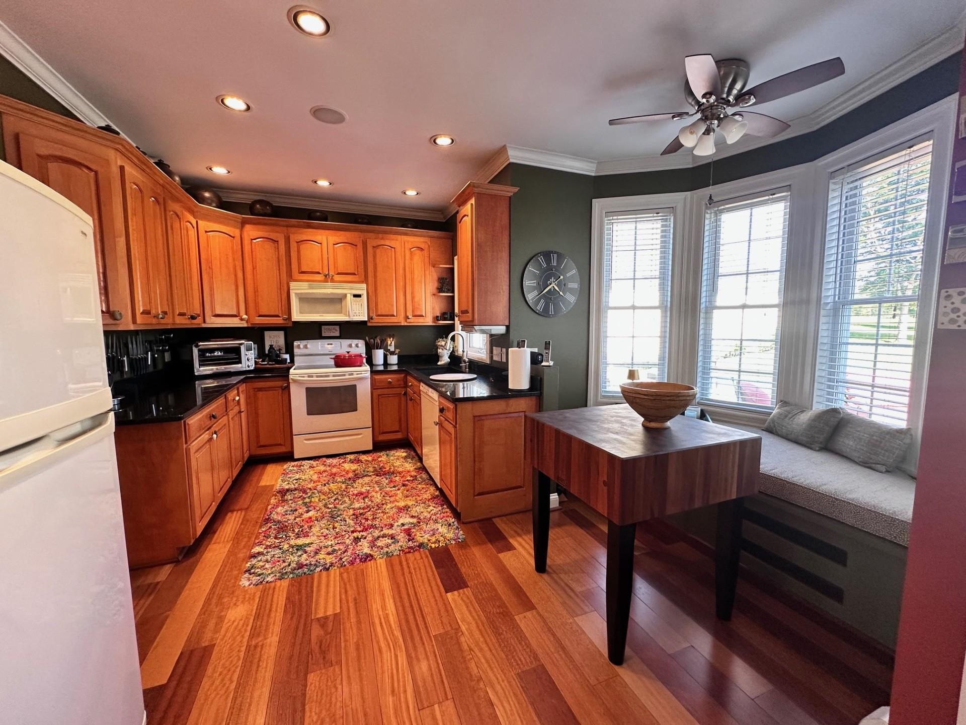 9 Tracy Road Property Photo 6