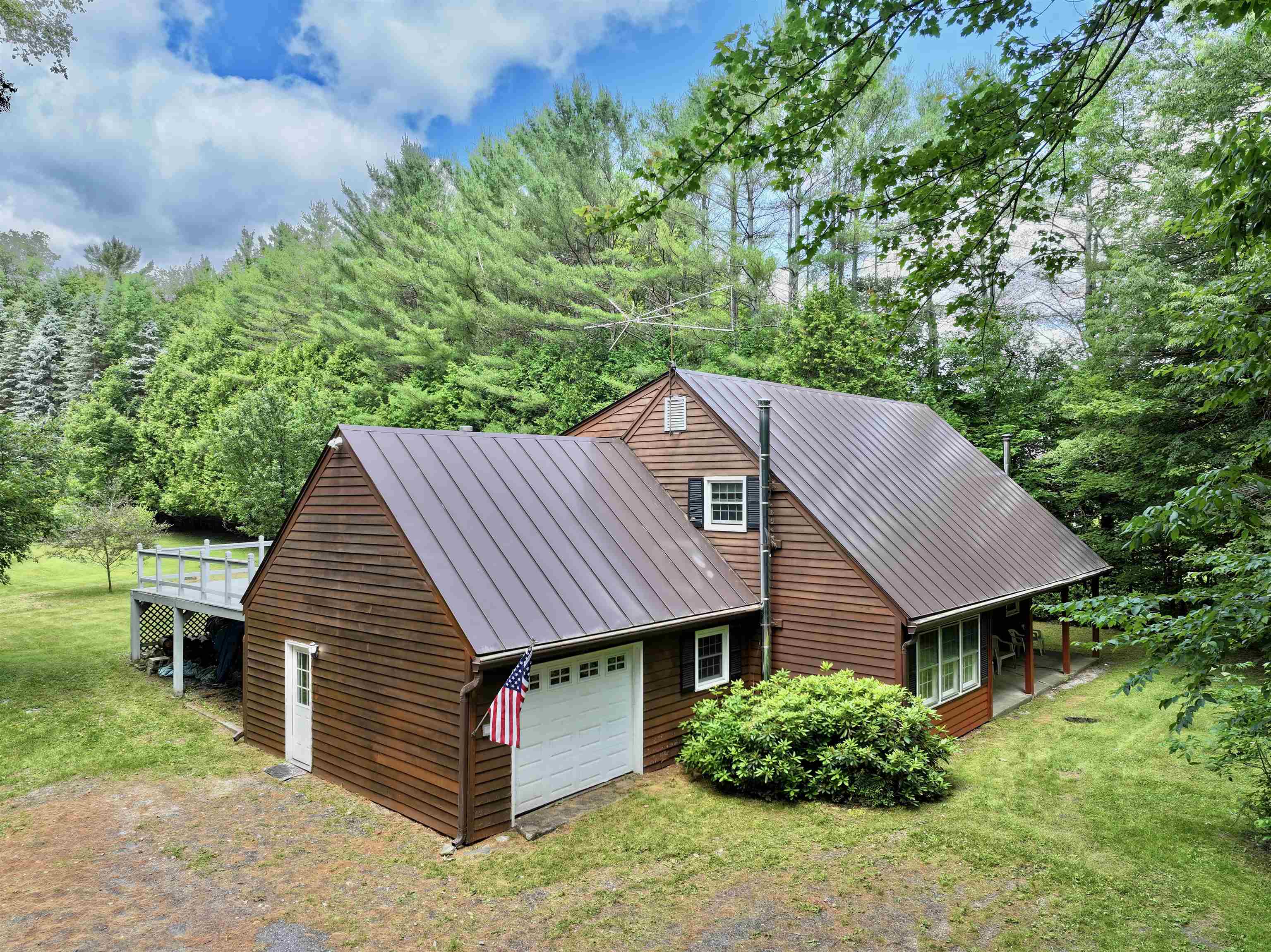 405 Powder Horn Glen Road Property Photo 1