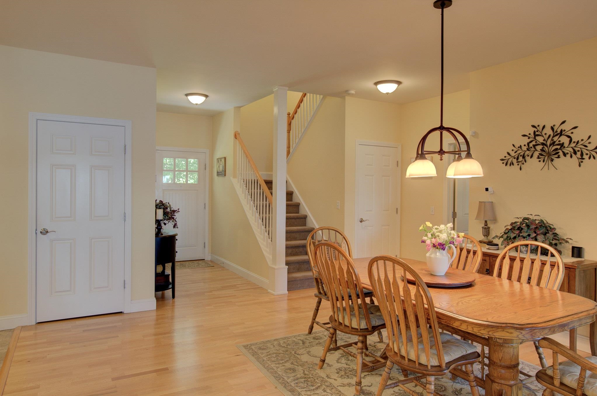 16 Macomber Point Property Photo 25