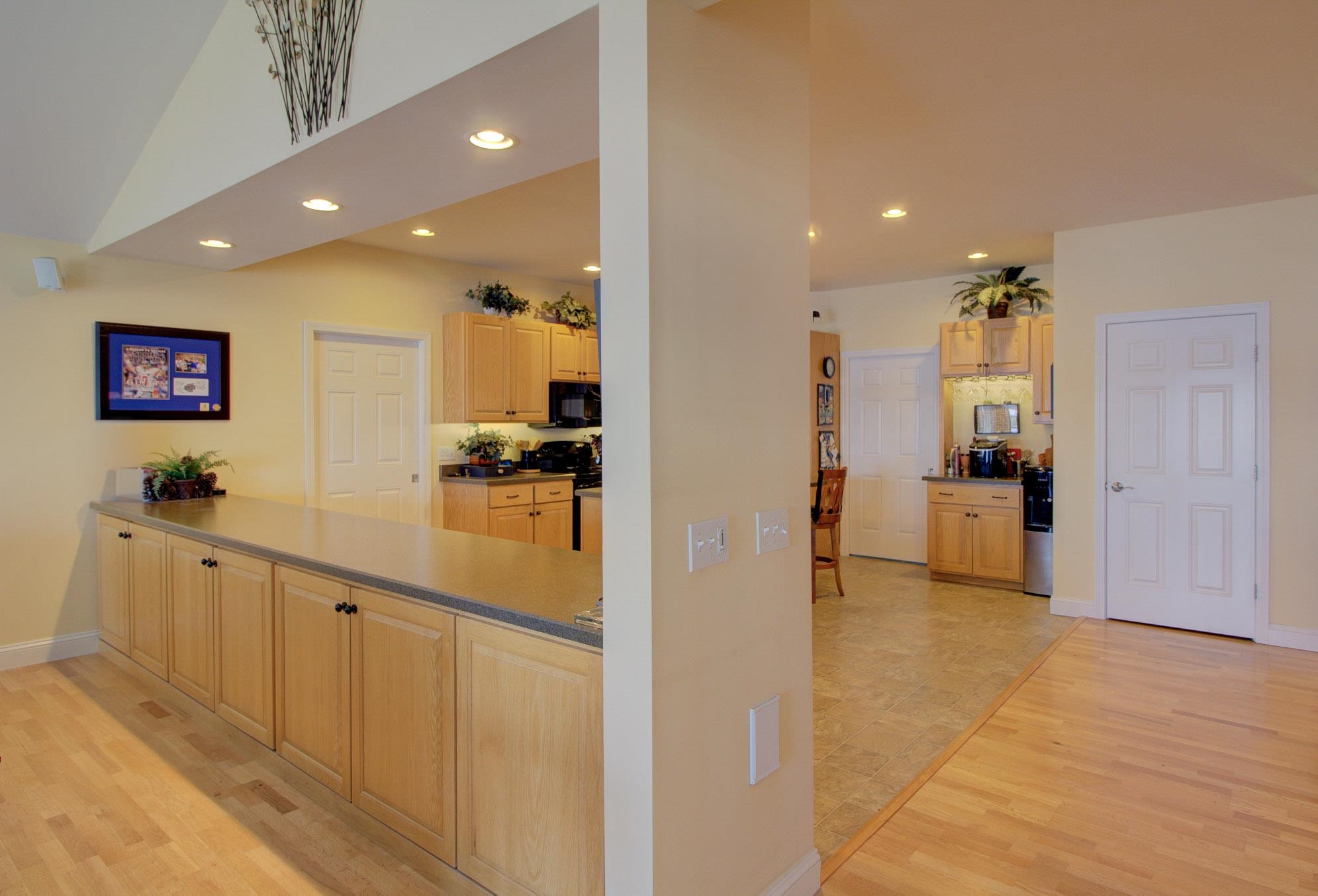 16 Macomber Point Property Photo 28