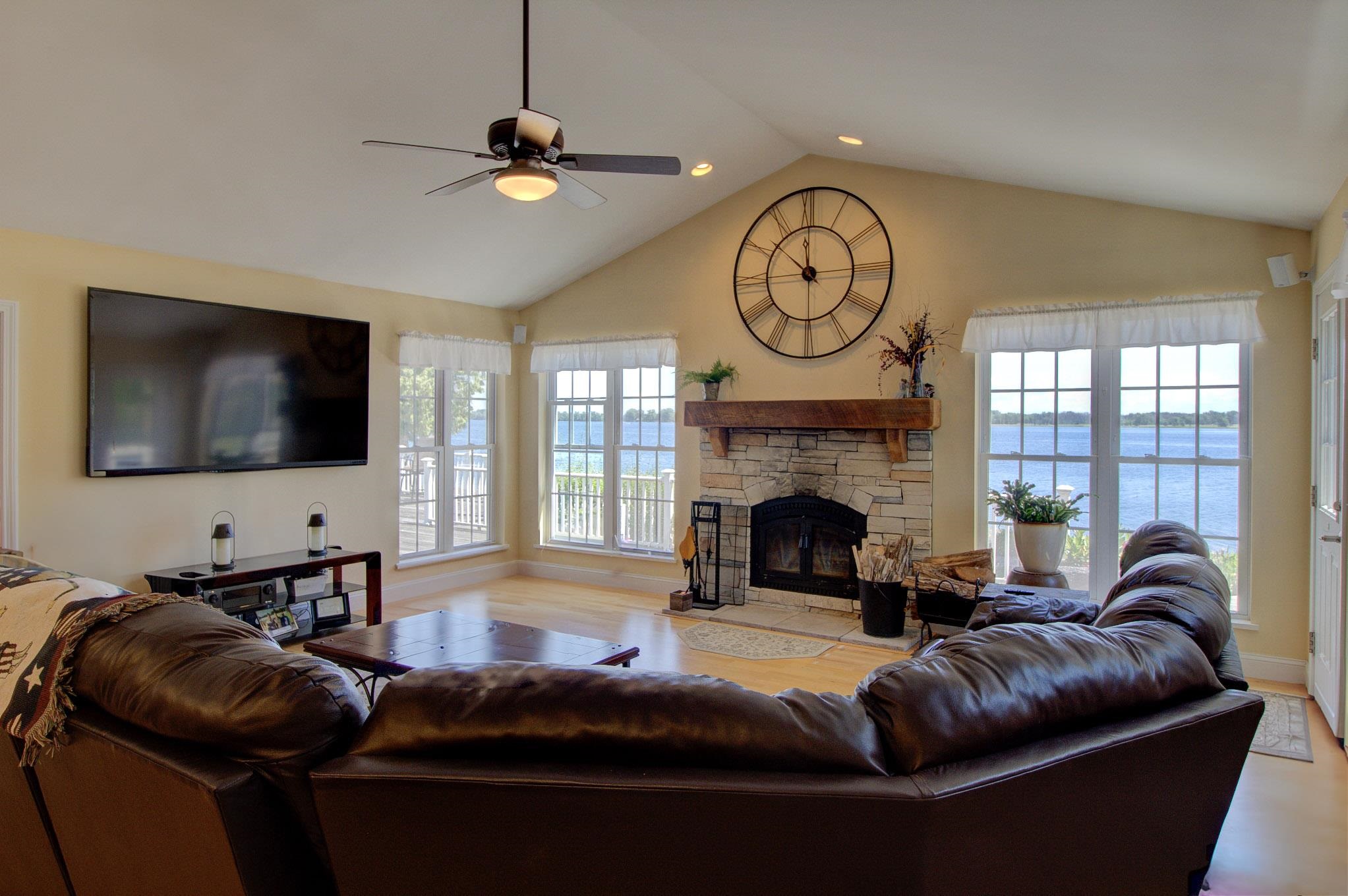 16 Macomber Point Property Photo 30