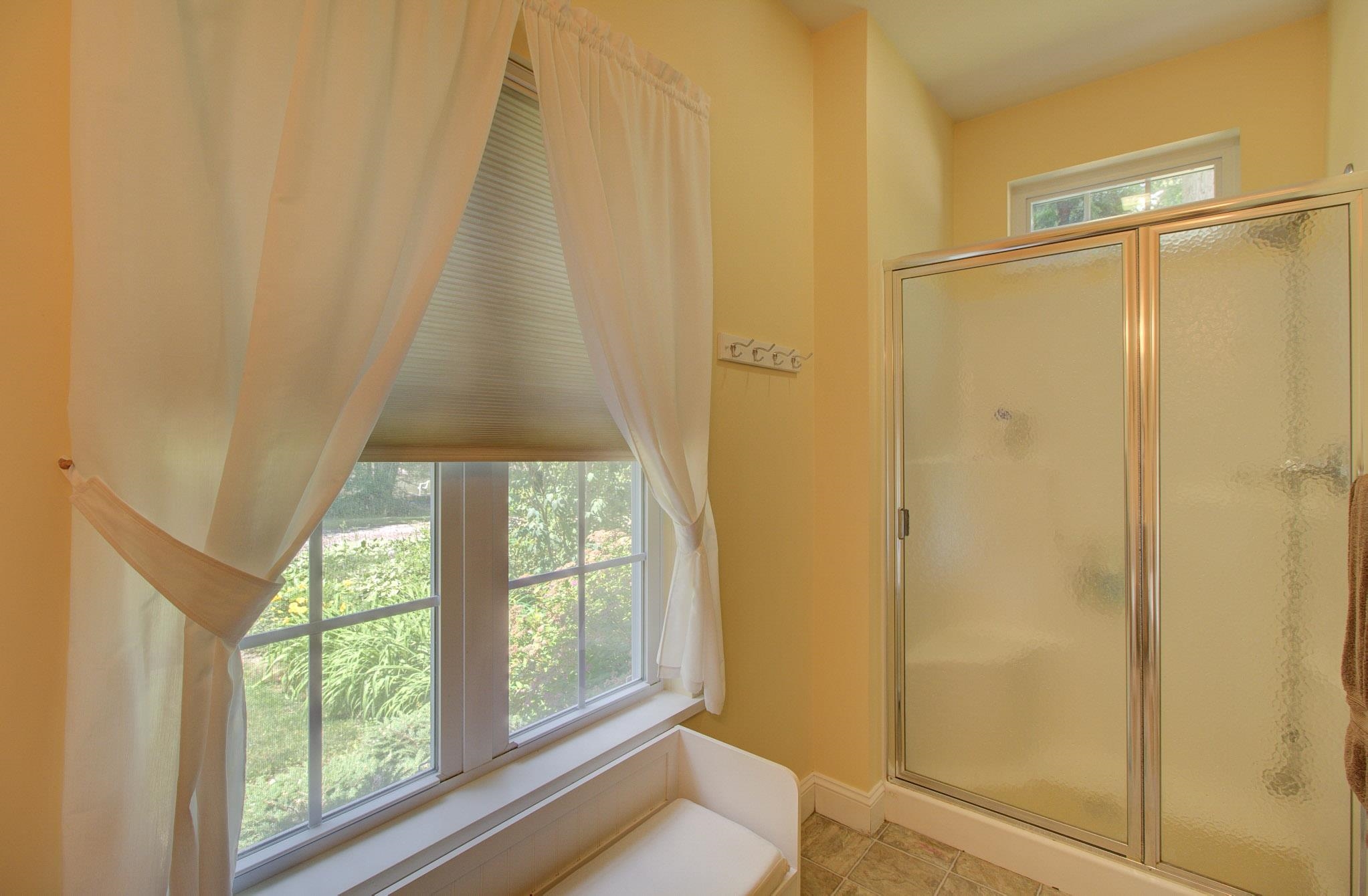 16 Macomber Point Property Photo 36