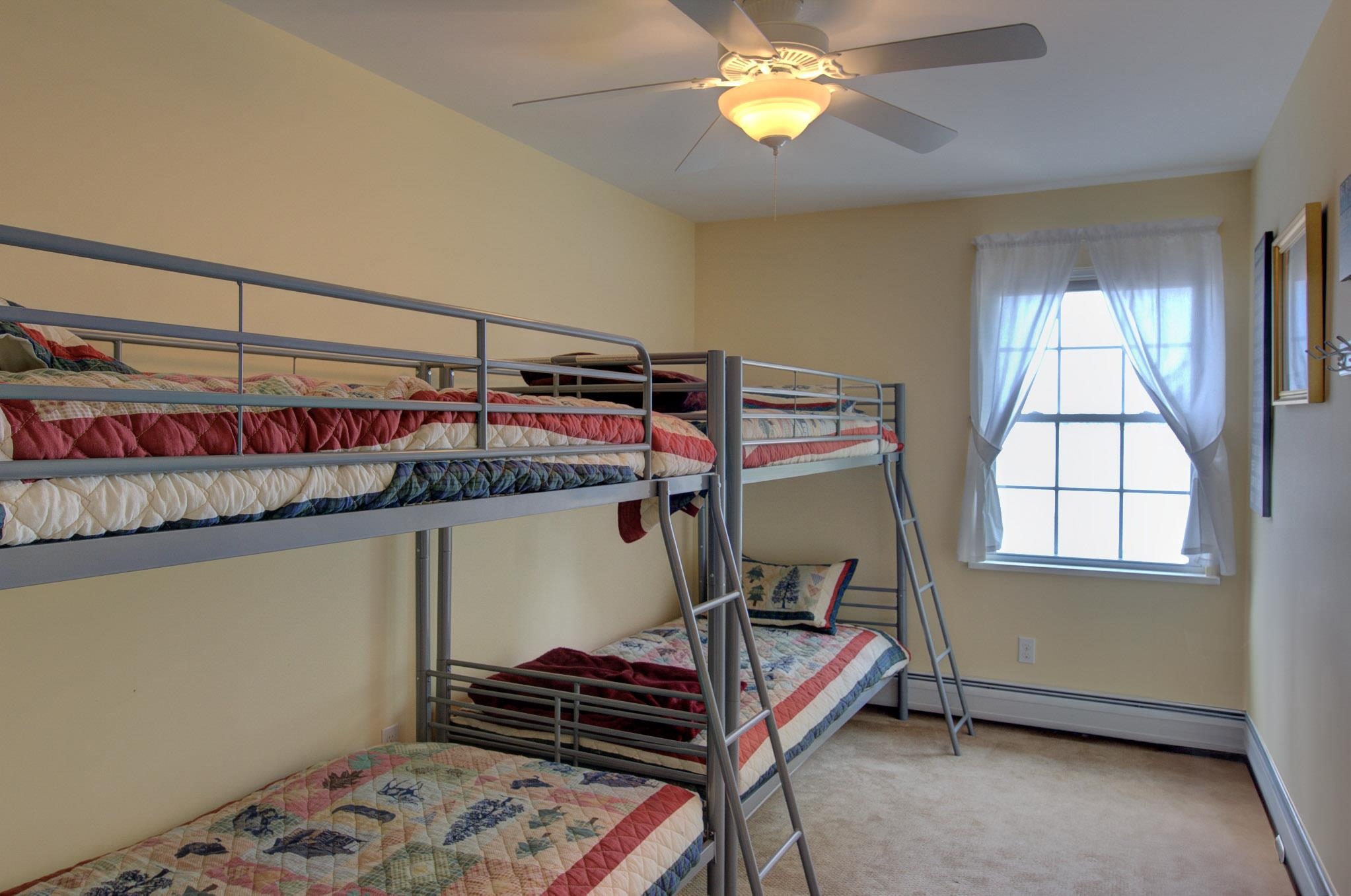 16 Macomber Point Property Photo 53