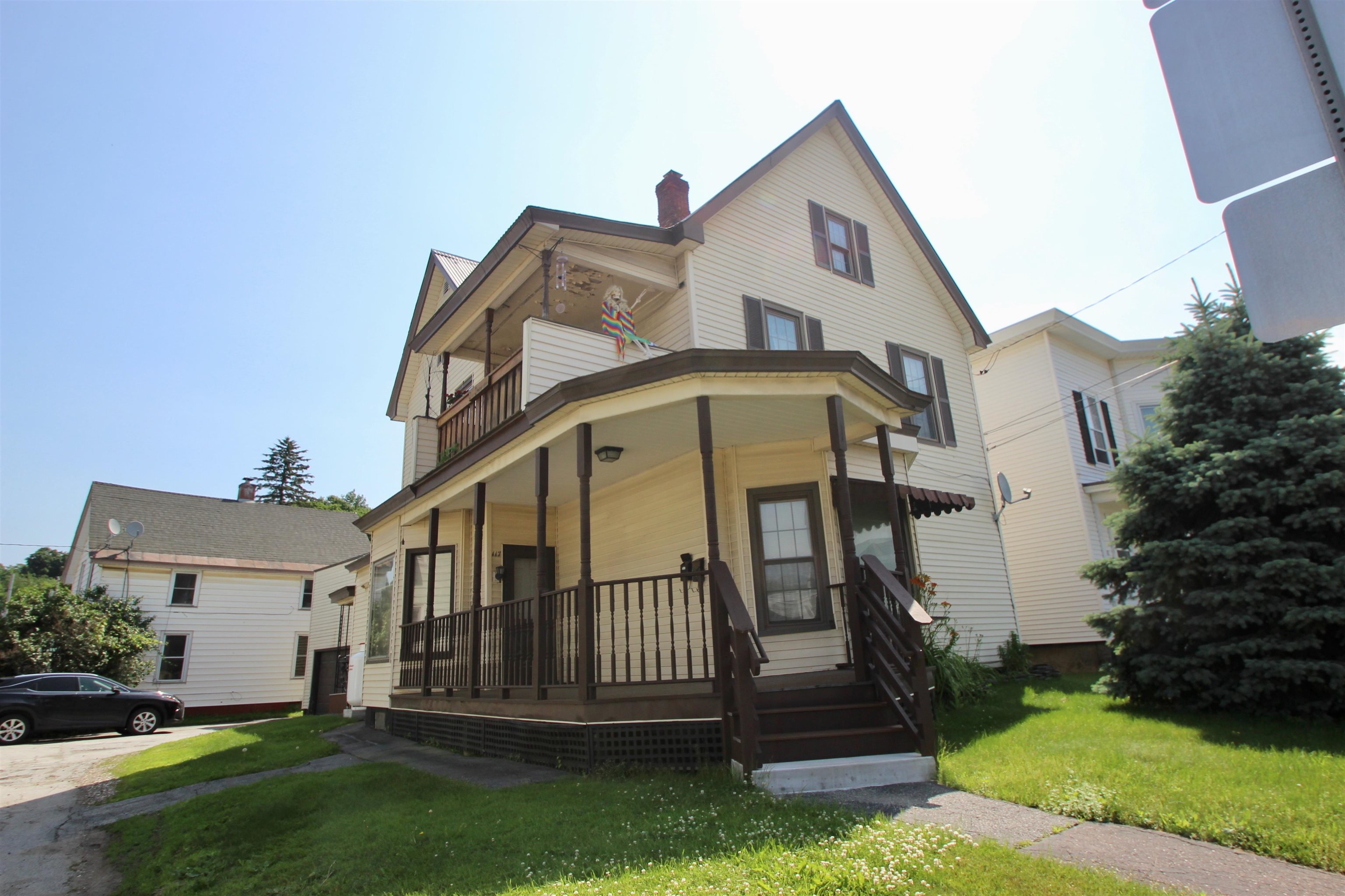 117 Summer Street Property Photo 1