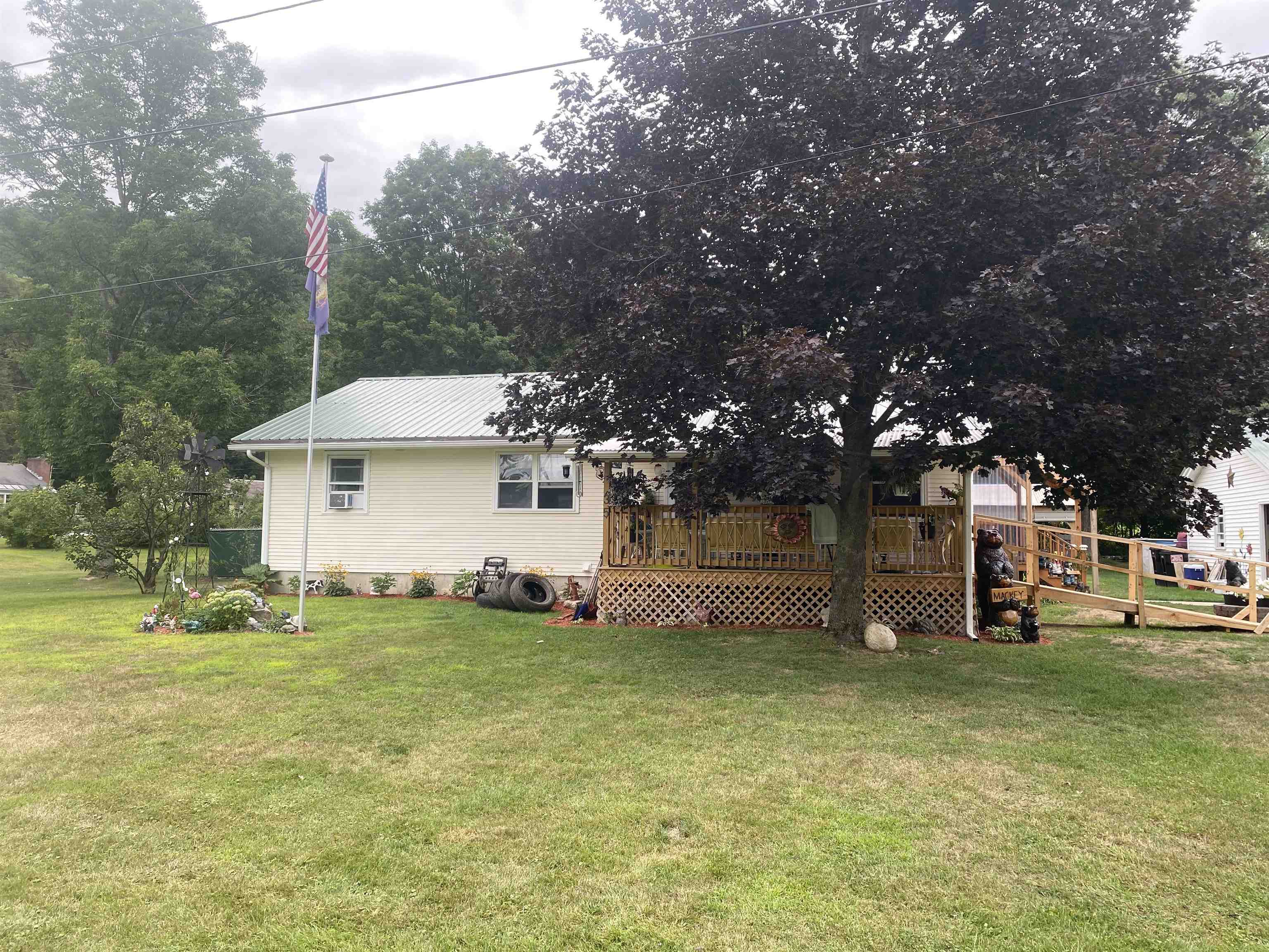 35 Mountain View Court Property Photo 1