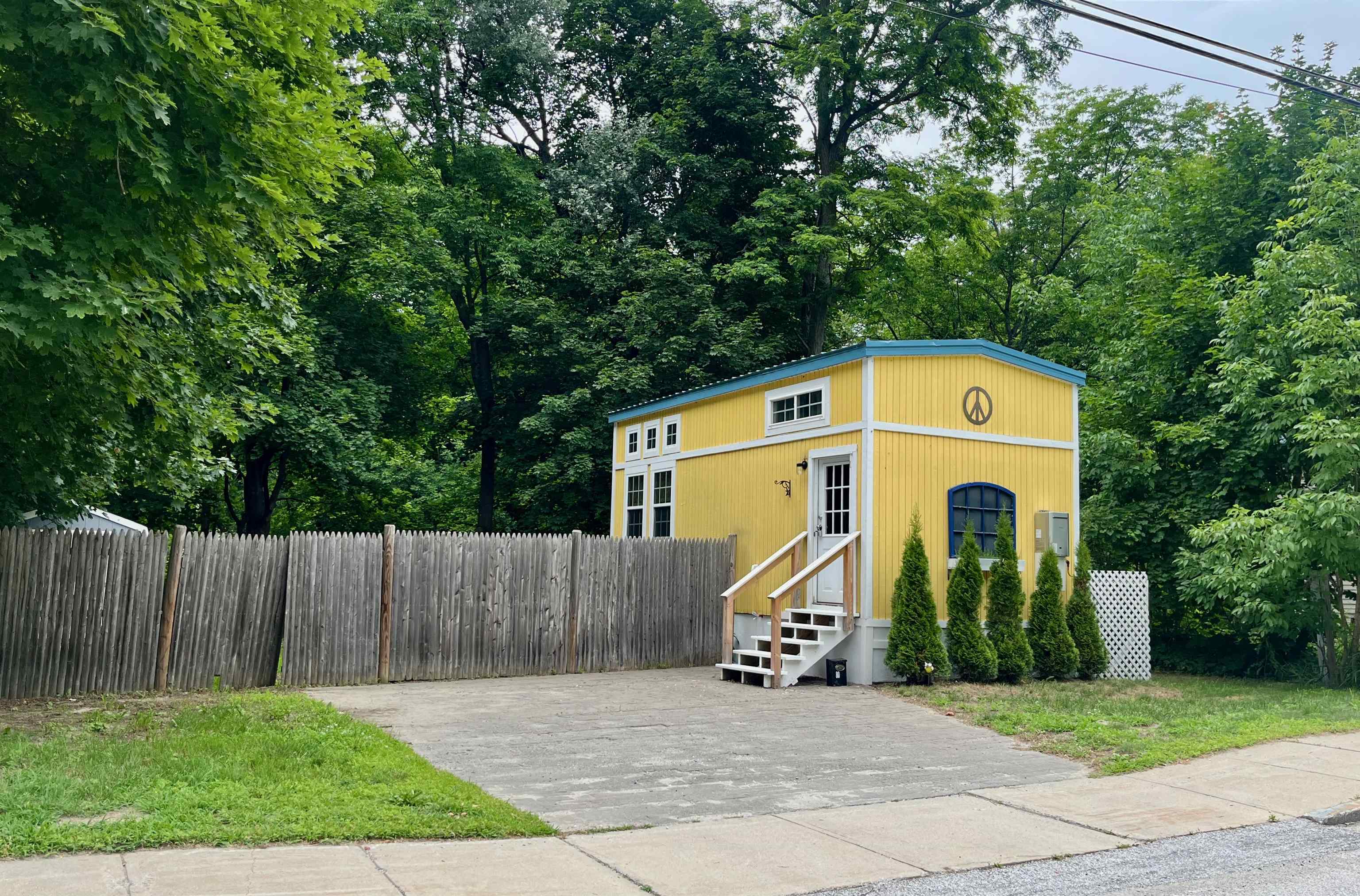 80 Pleasant Street Property Photo 1