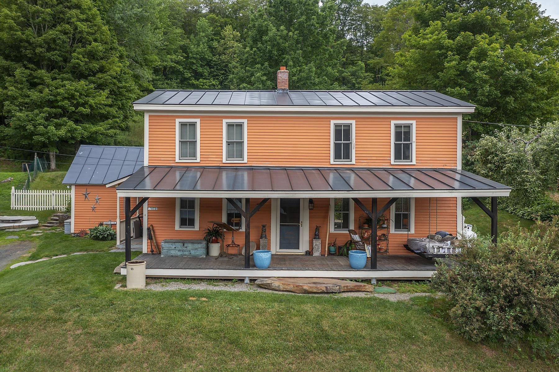 7873 Pomfret Road Property Photo 1