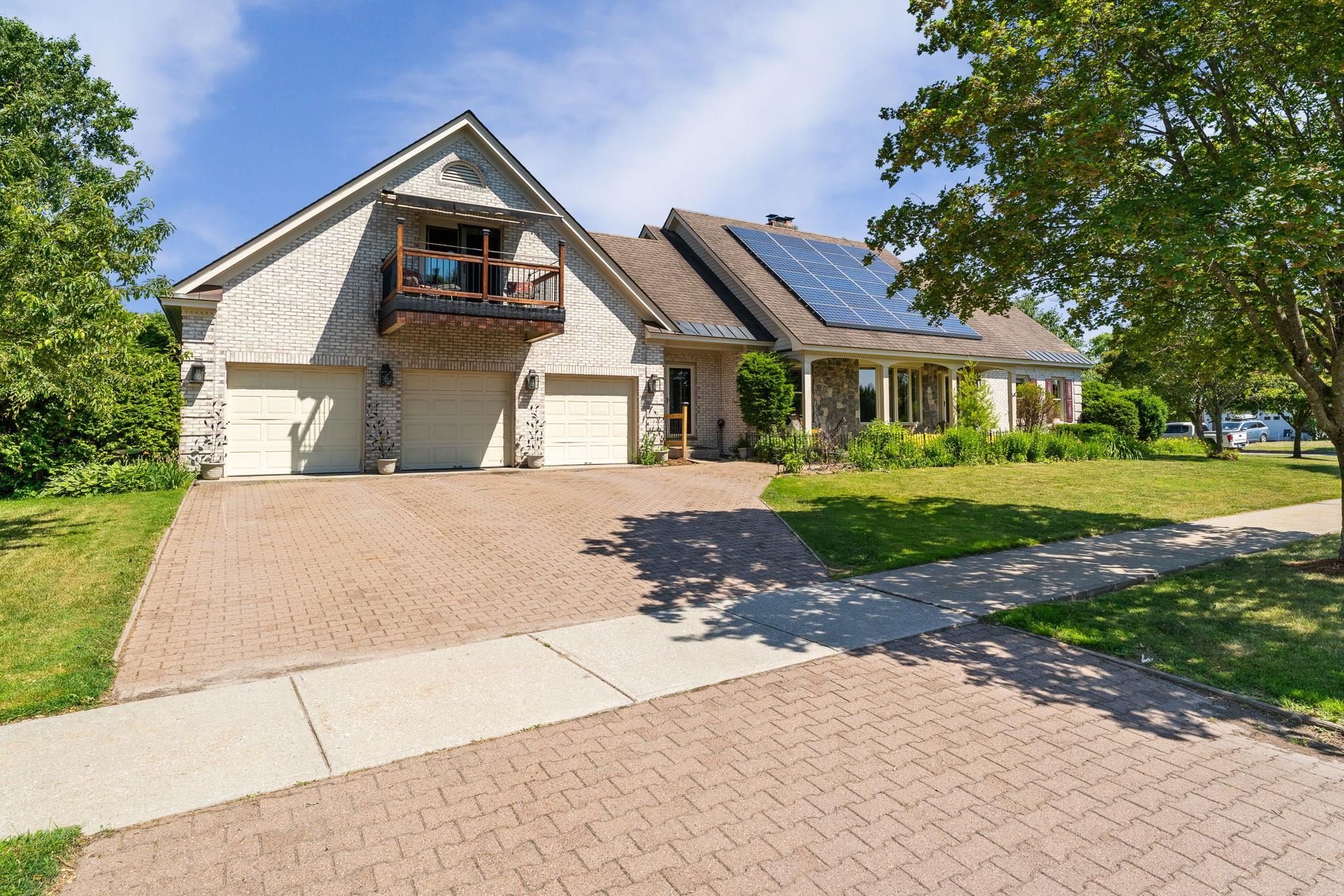 8 Pinnacle Drive Property Photo 1