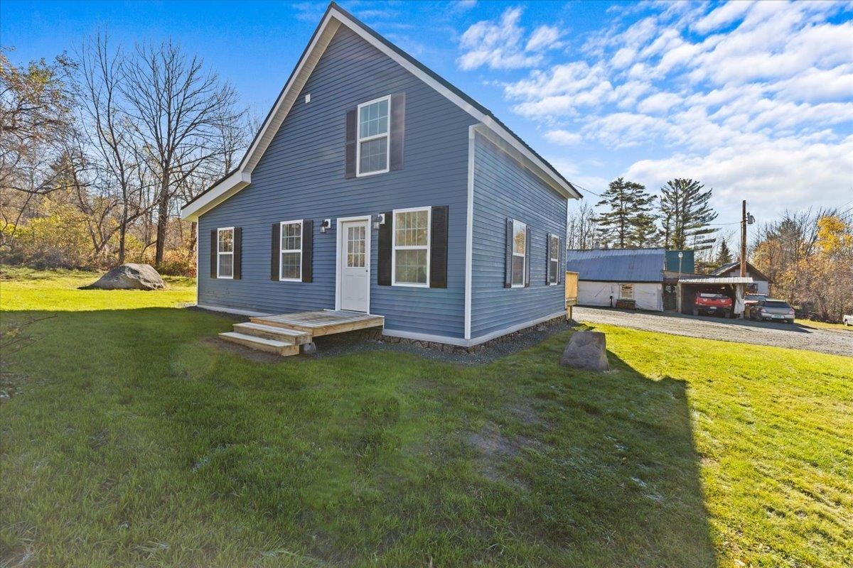 25 Johnny Cake Avenue Property Photo 1