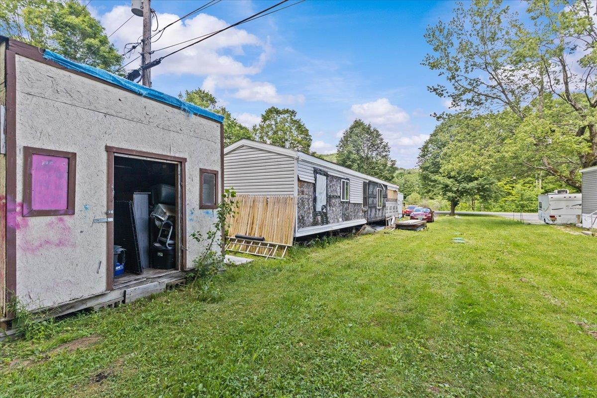 2109 North Road Property Photo 16