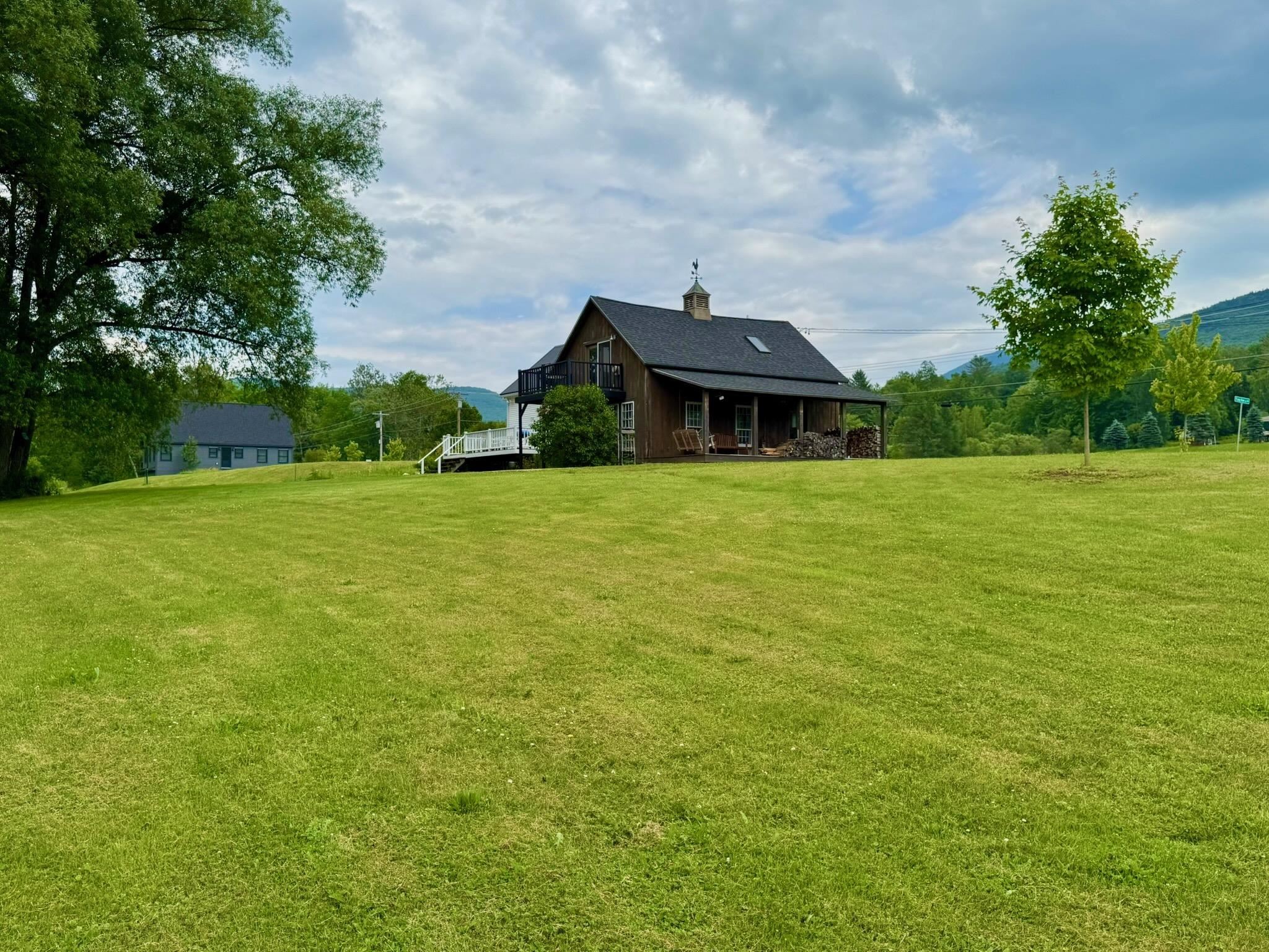 1970 Stowe Hollow Road Property Photo 6