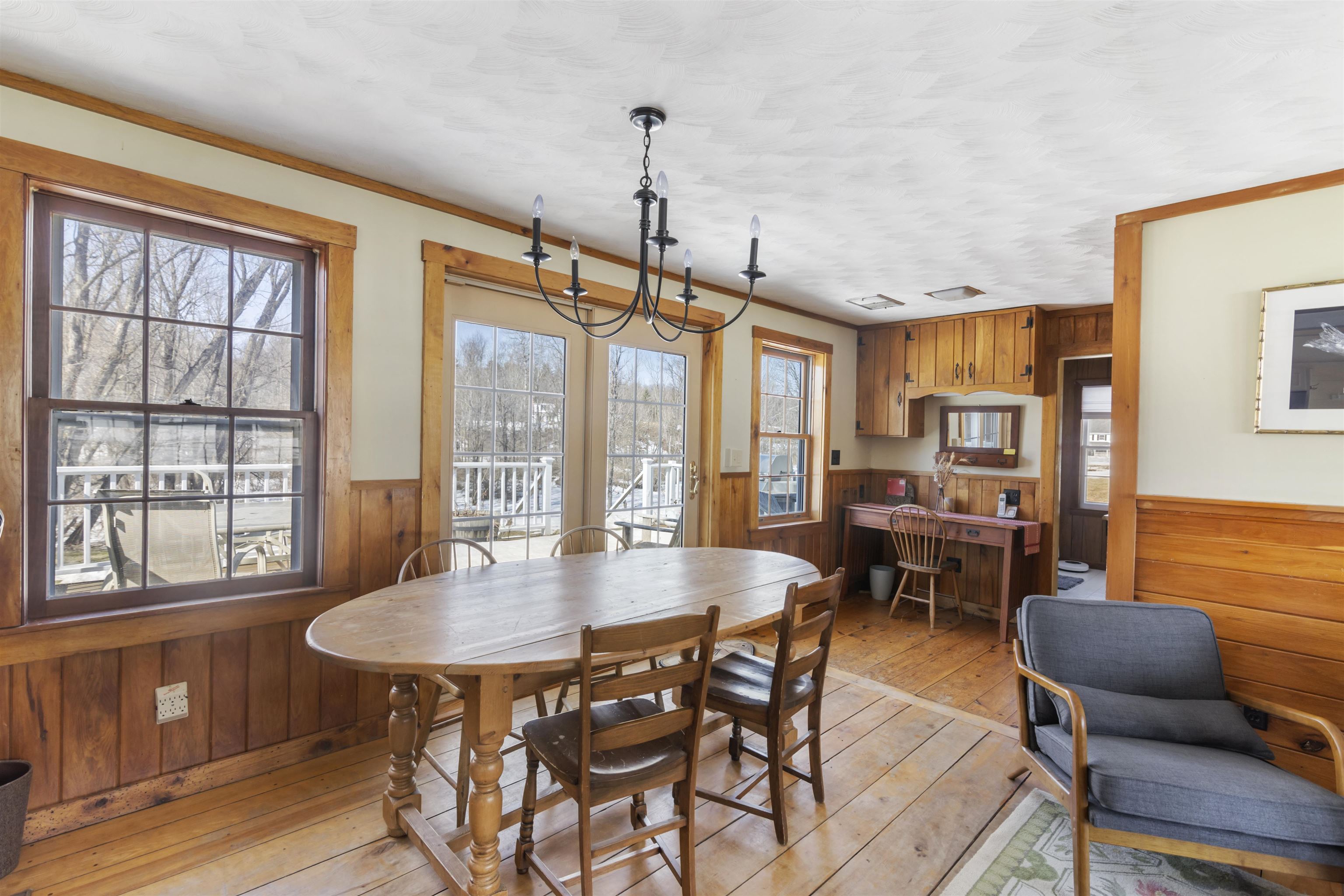 1970 Stowe Hollow Road Property Photo 23