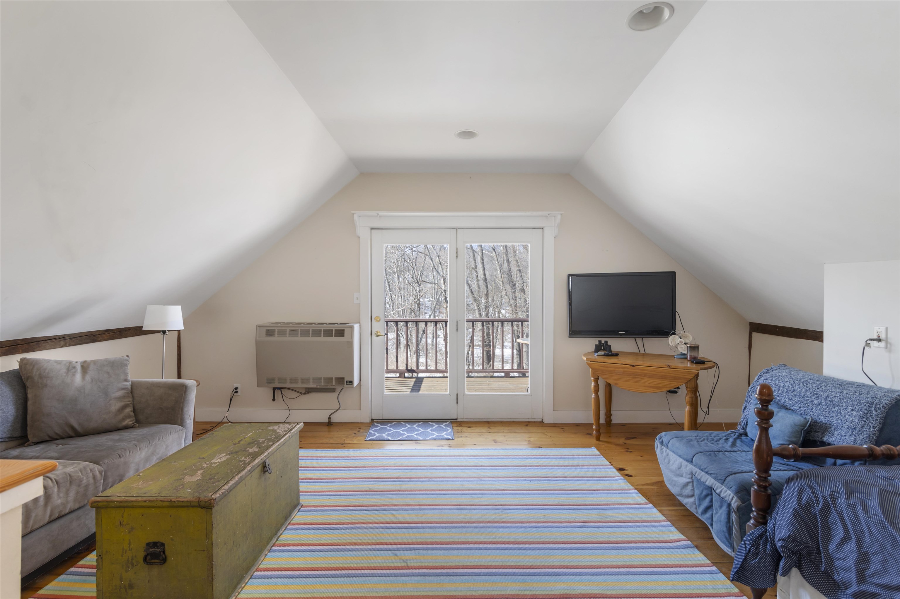 1970 Stowe Hollow Road Property Photo 40