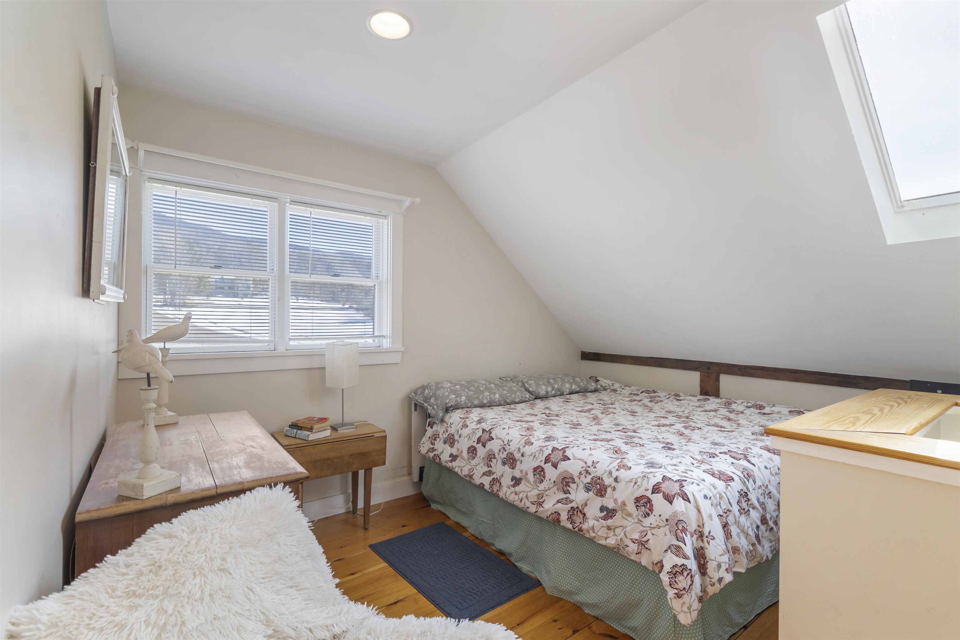 1970 Stowe Hollow Road Property Photo 42