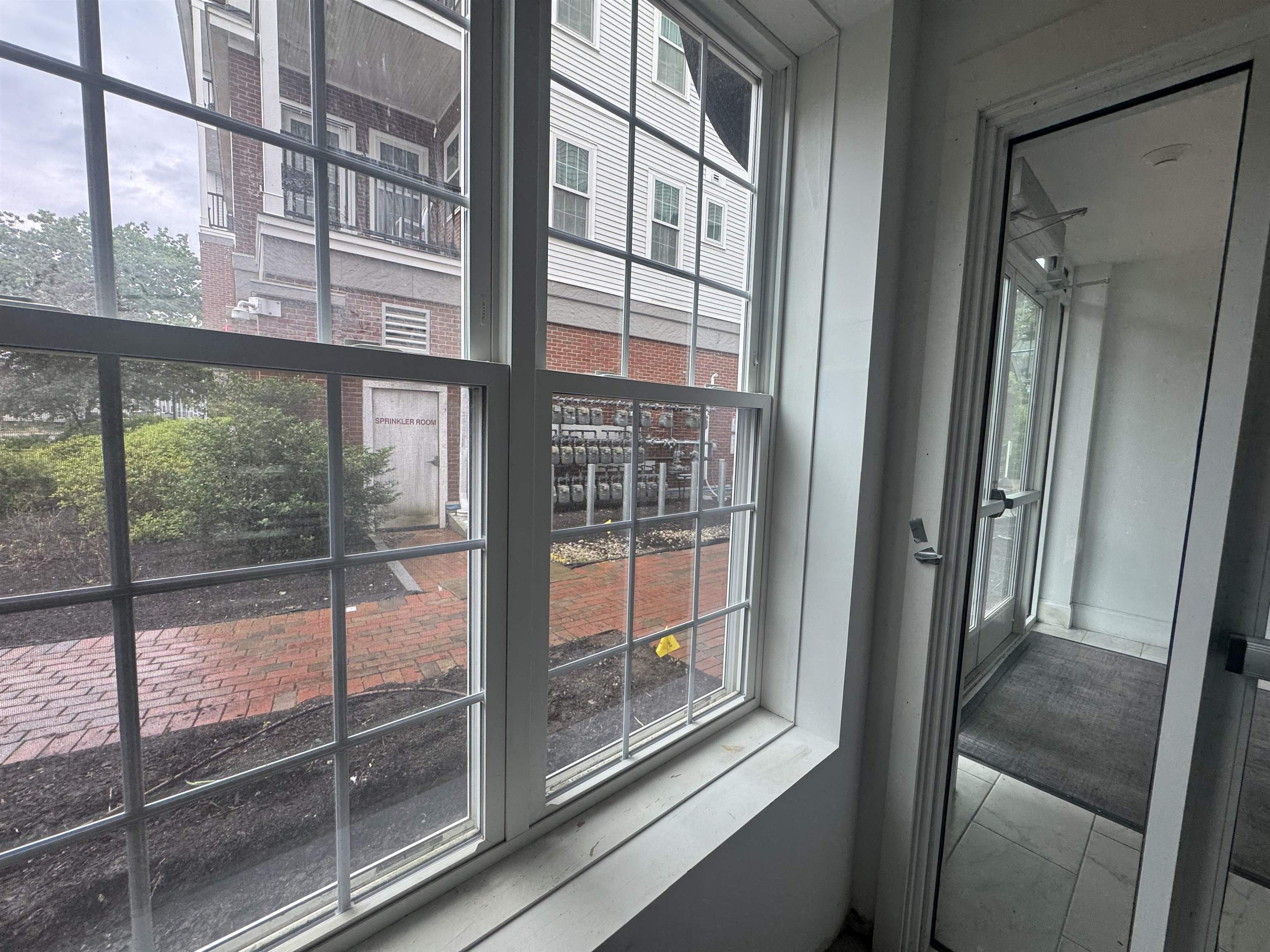 200 First Street Property Photo 4
