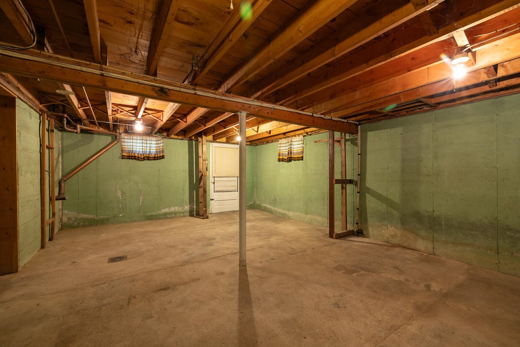 175 Piscassic Road Property Photo 26