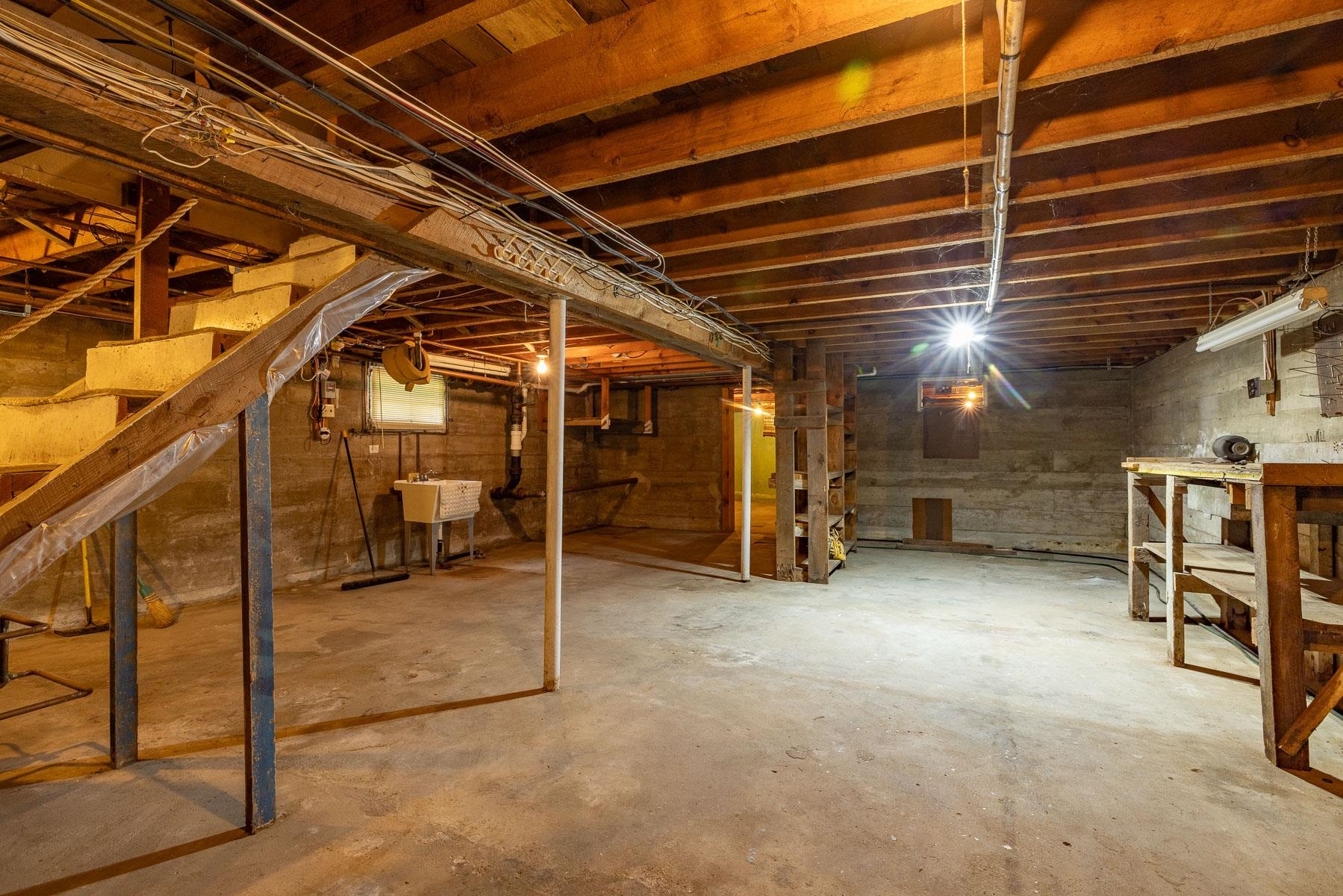 175 Piscassic Road Property Photo 28