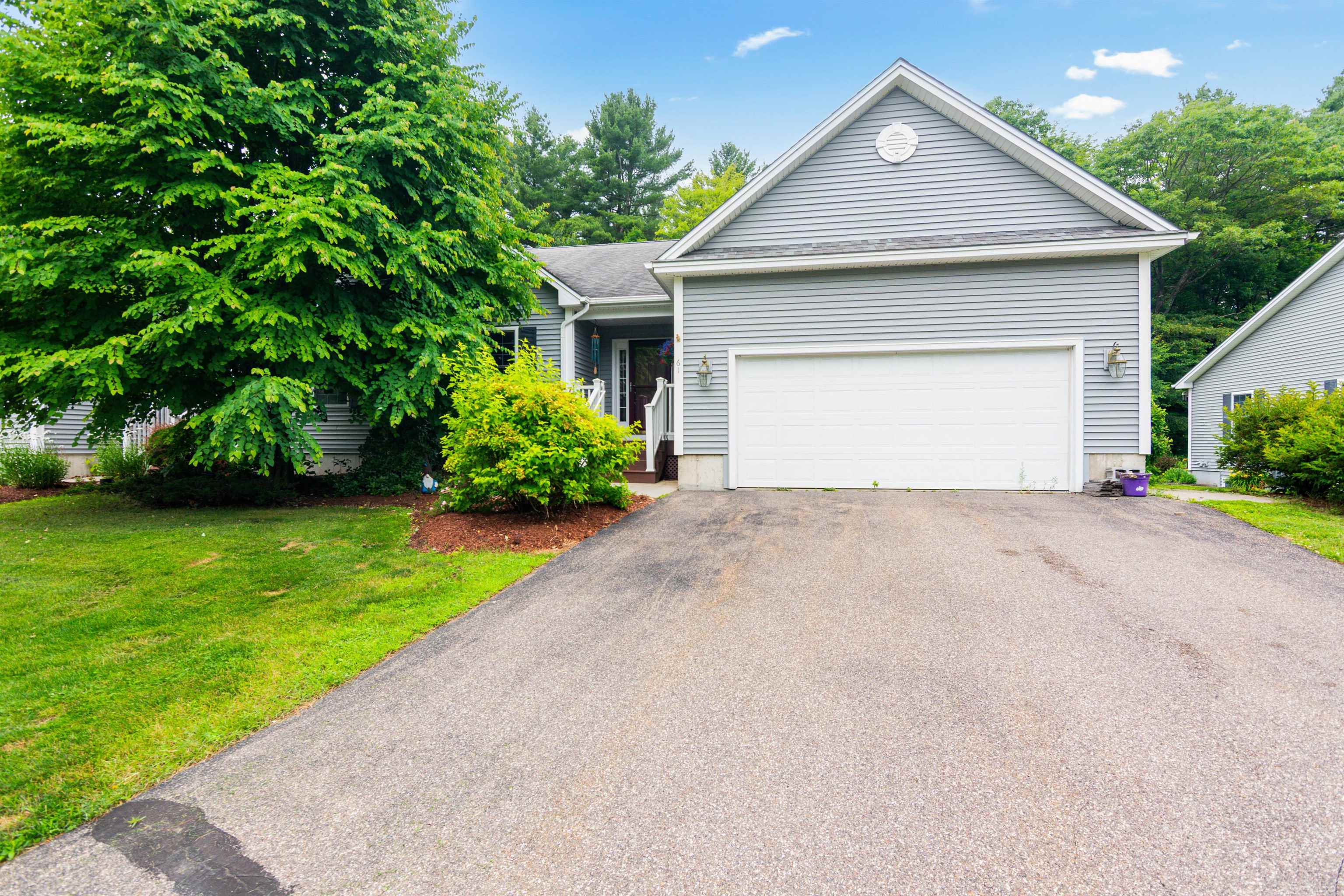 61 Hannahs Place Property Photo 1