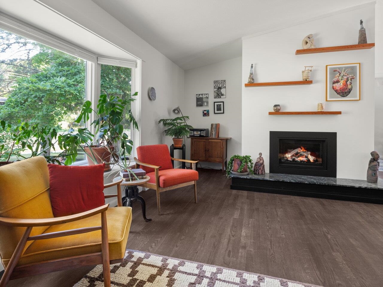 366 South Cove Road Property Photo 1