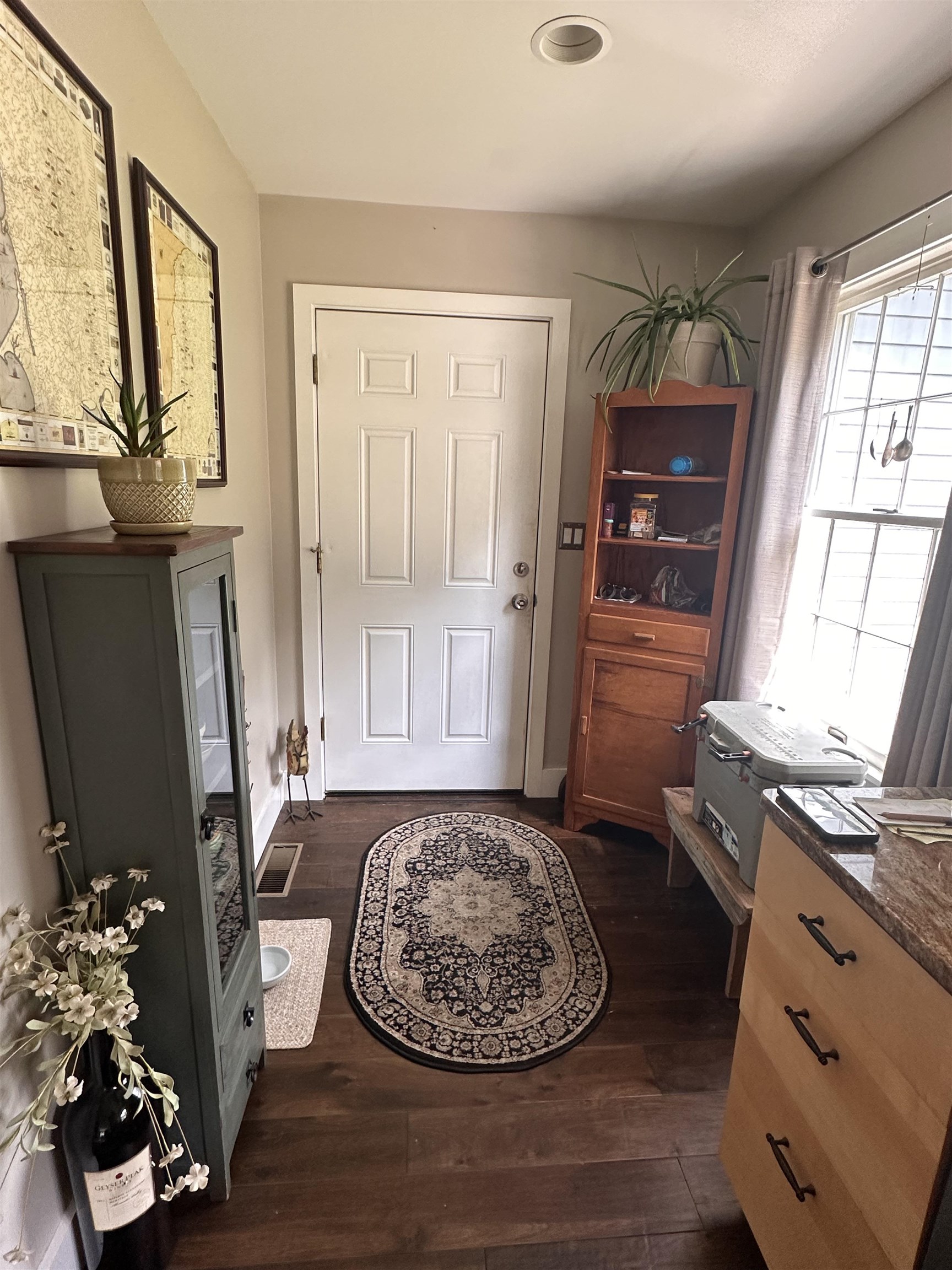 2114 Lilly Hill Road Property Photo 6