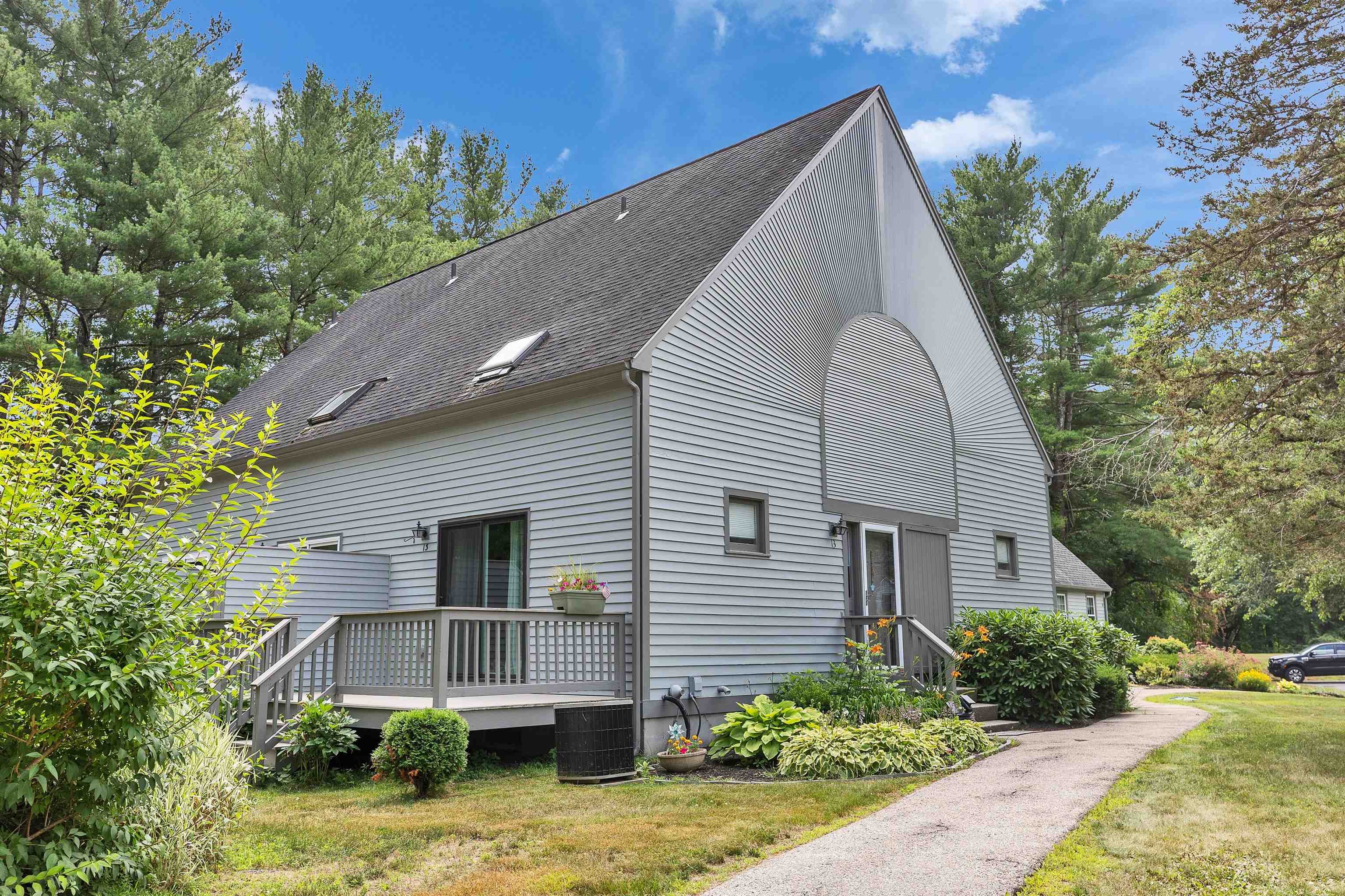 13 Glengarry Drive Property Photo 1