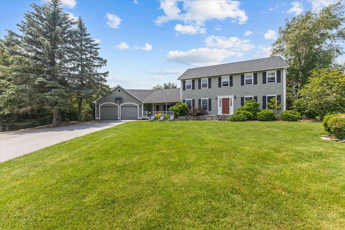 4 Lakemont Drive Property Photo 1