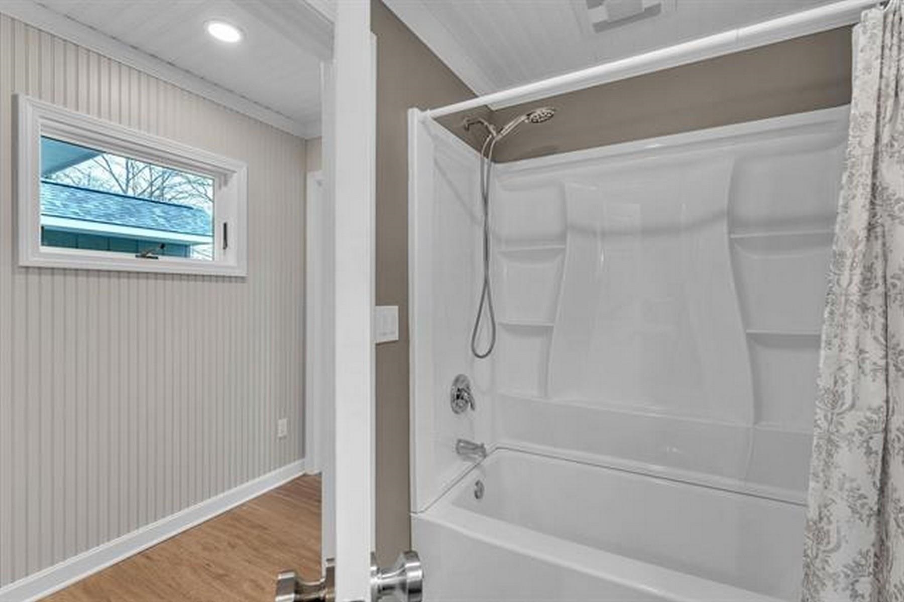 28 Sunrise Drive Property Photo 13