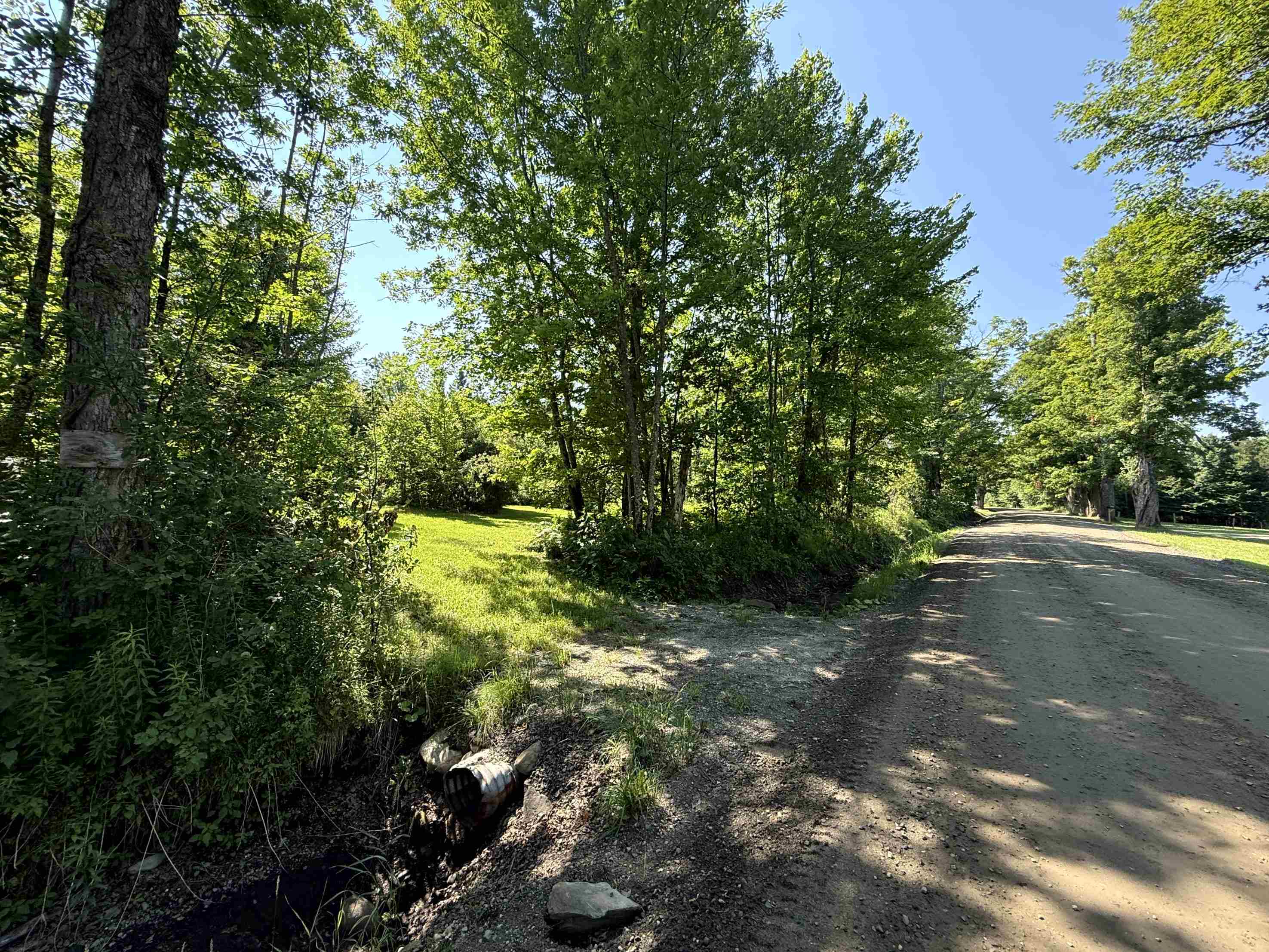 - Creek Road Property Photo 1