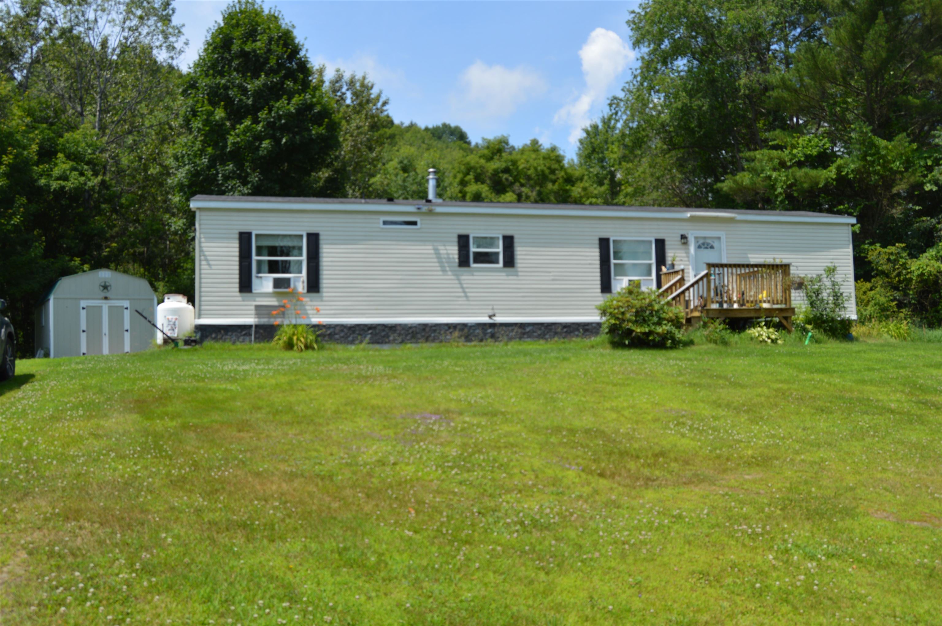 4966 Us 5 Route Property Photo 1