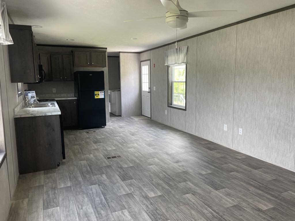 95 Addison Drive Property Photo 3