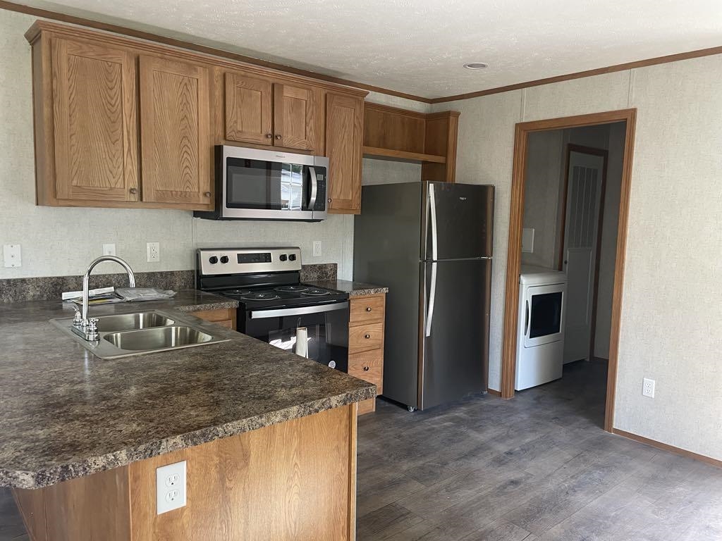 236 Evergreen Manor Drive Property Photo 1